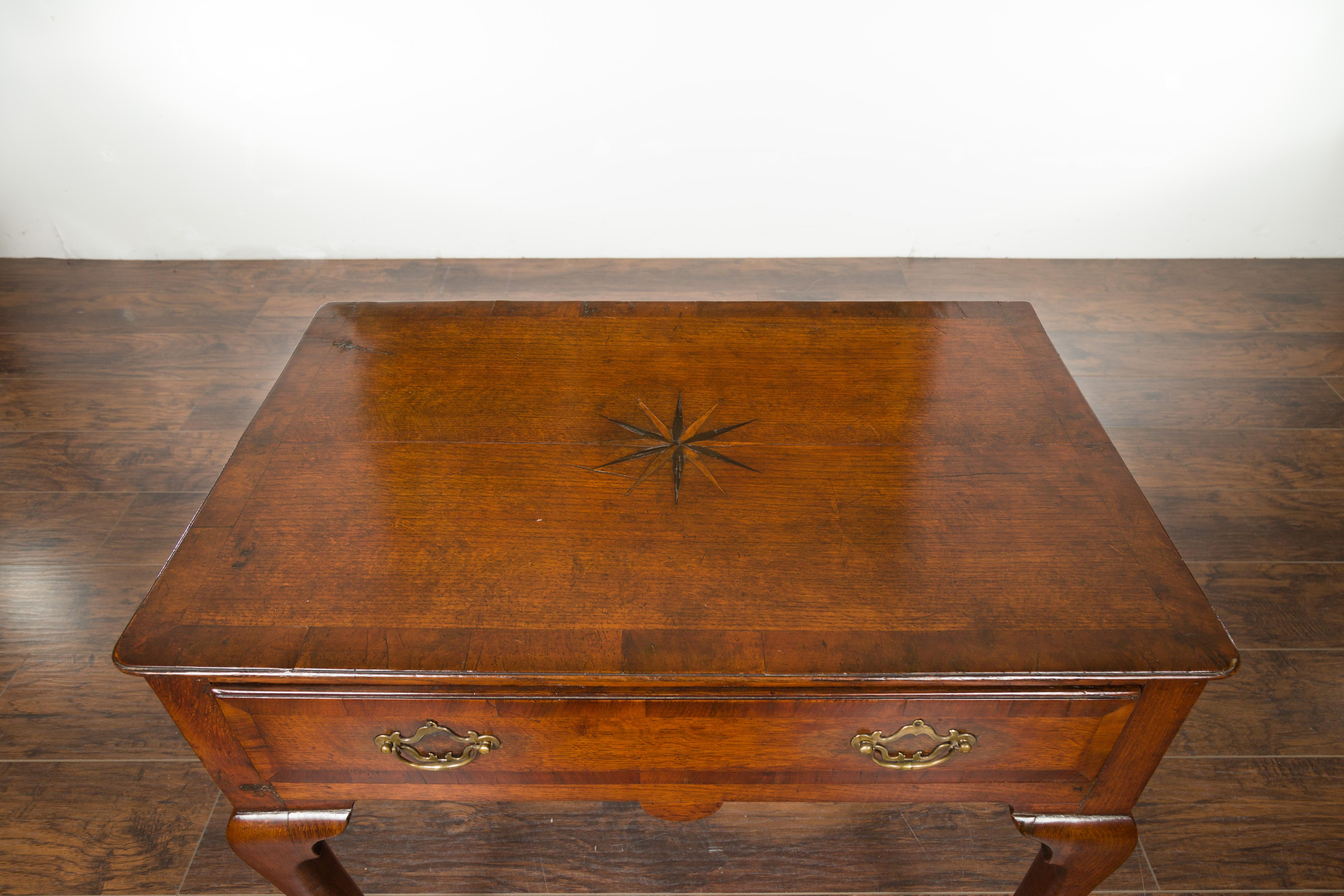 English George III Period 1810s Oak Lowboy with Single Drawer and Star Inlay 7