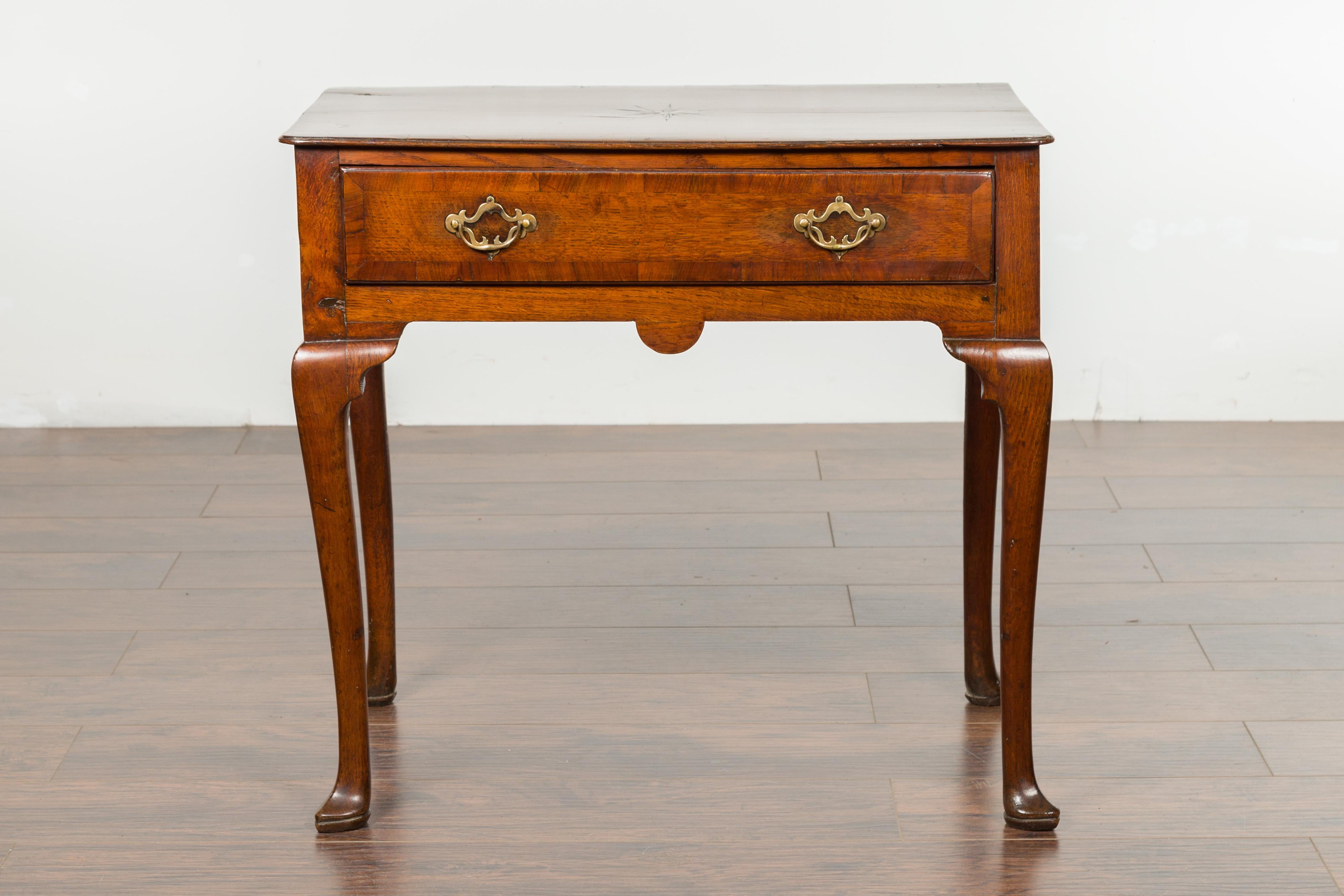 19th Century English George III Period 1810s Oak Lowboy with Single Drawer and Star Inlay