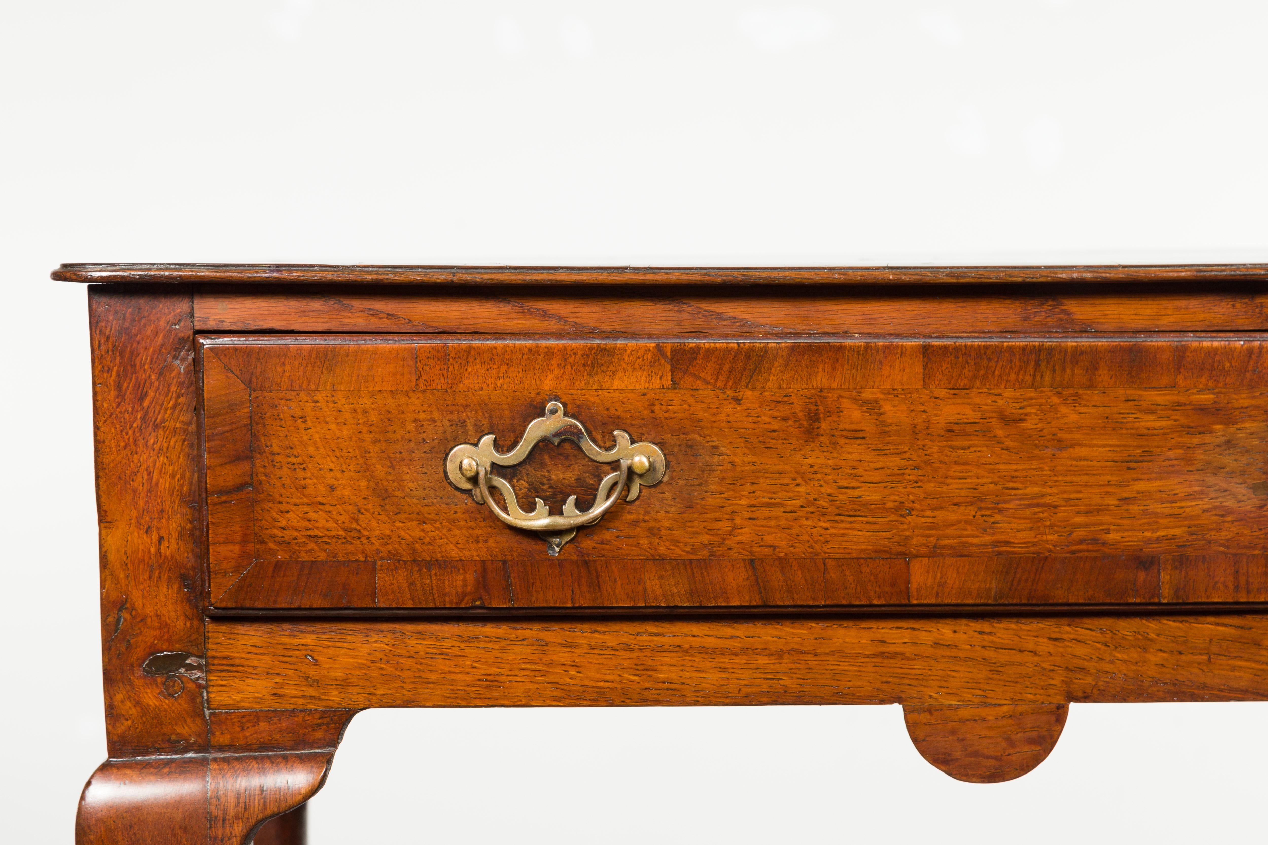 English George III Period 1810s Oak Lowboy with Single Drawer and Star Inlay 4