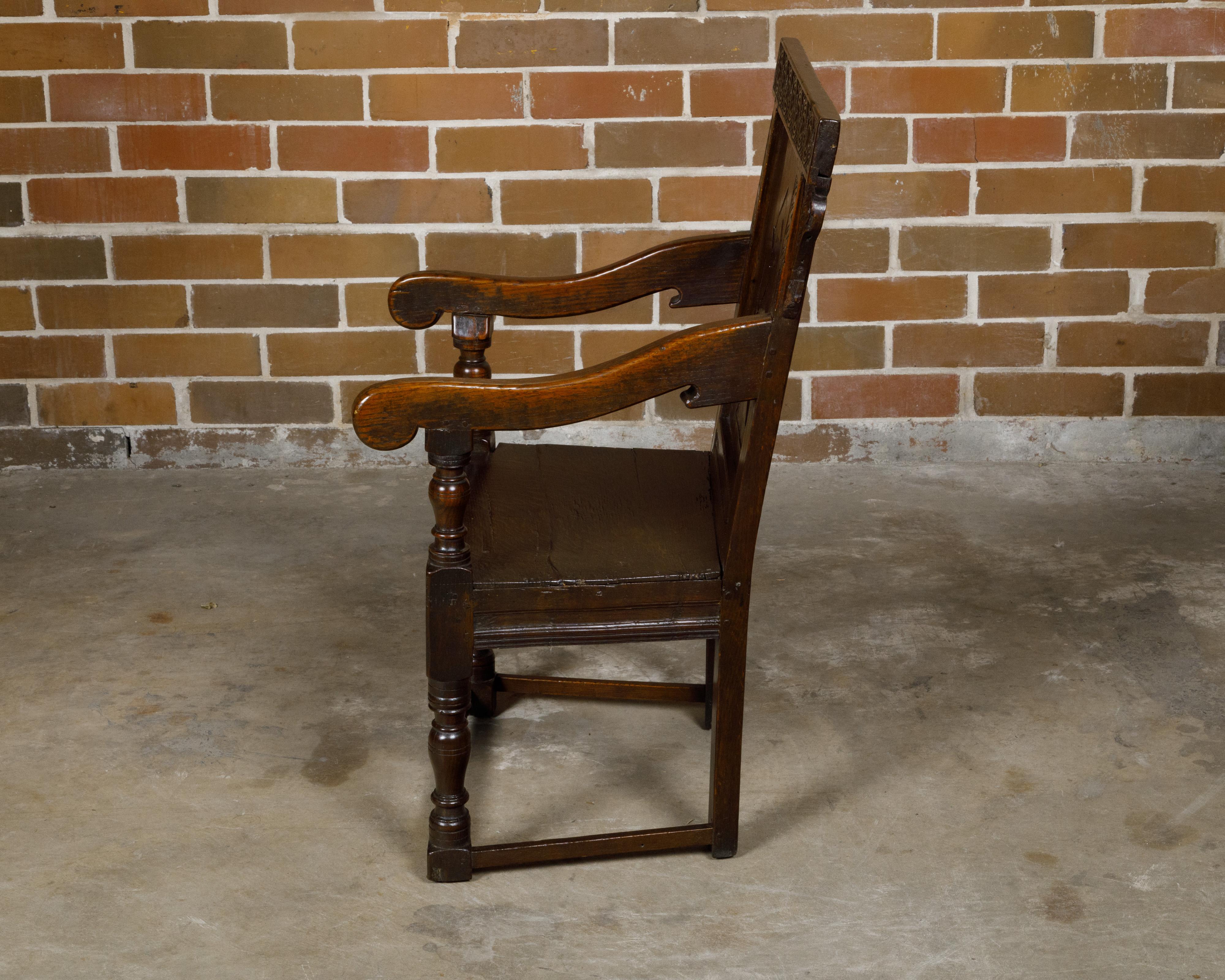 Fauteuil en chêne à dossier sculpté de la période George III au début du XVIIIe siècle Bon état - En vente à Atlanta, GA