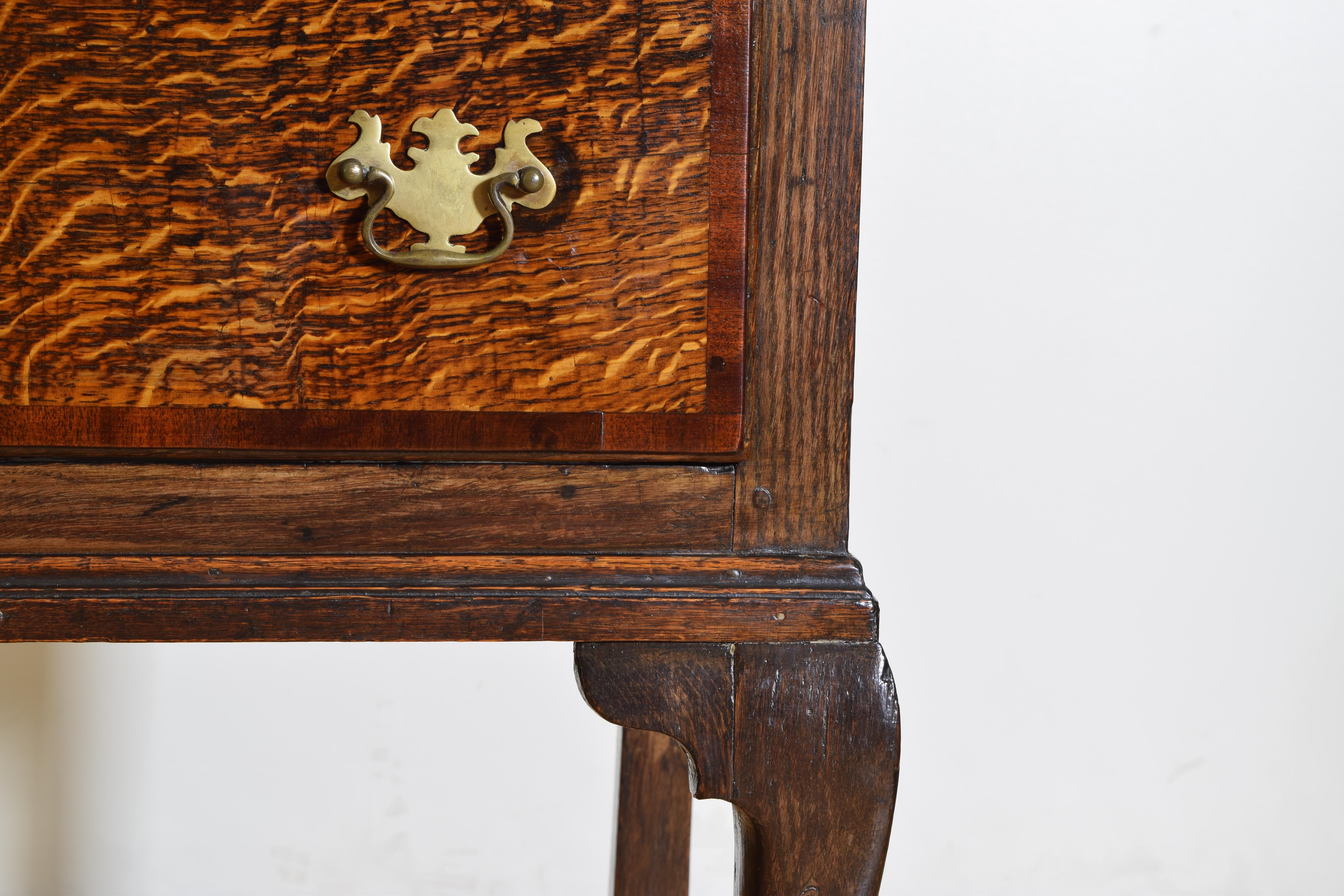 English, George III Period Figured Oak 3-Drawer Dresser Base, ca, .1760-1770 For Sale 6