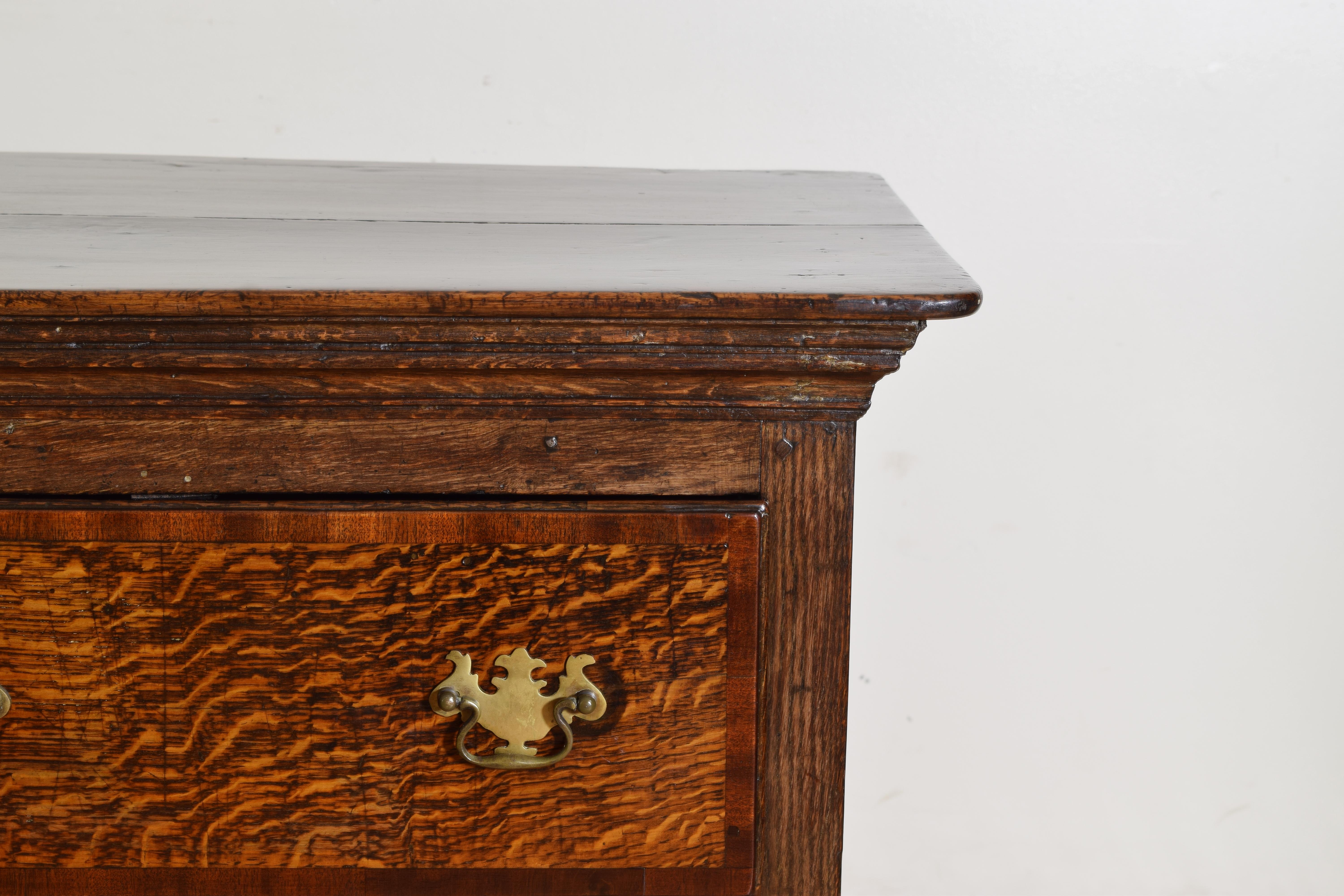 English, George III Period Figured Oak 3-Drawer Dresser Base, ca, .1760-1770 For Sale 4
