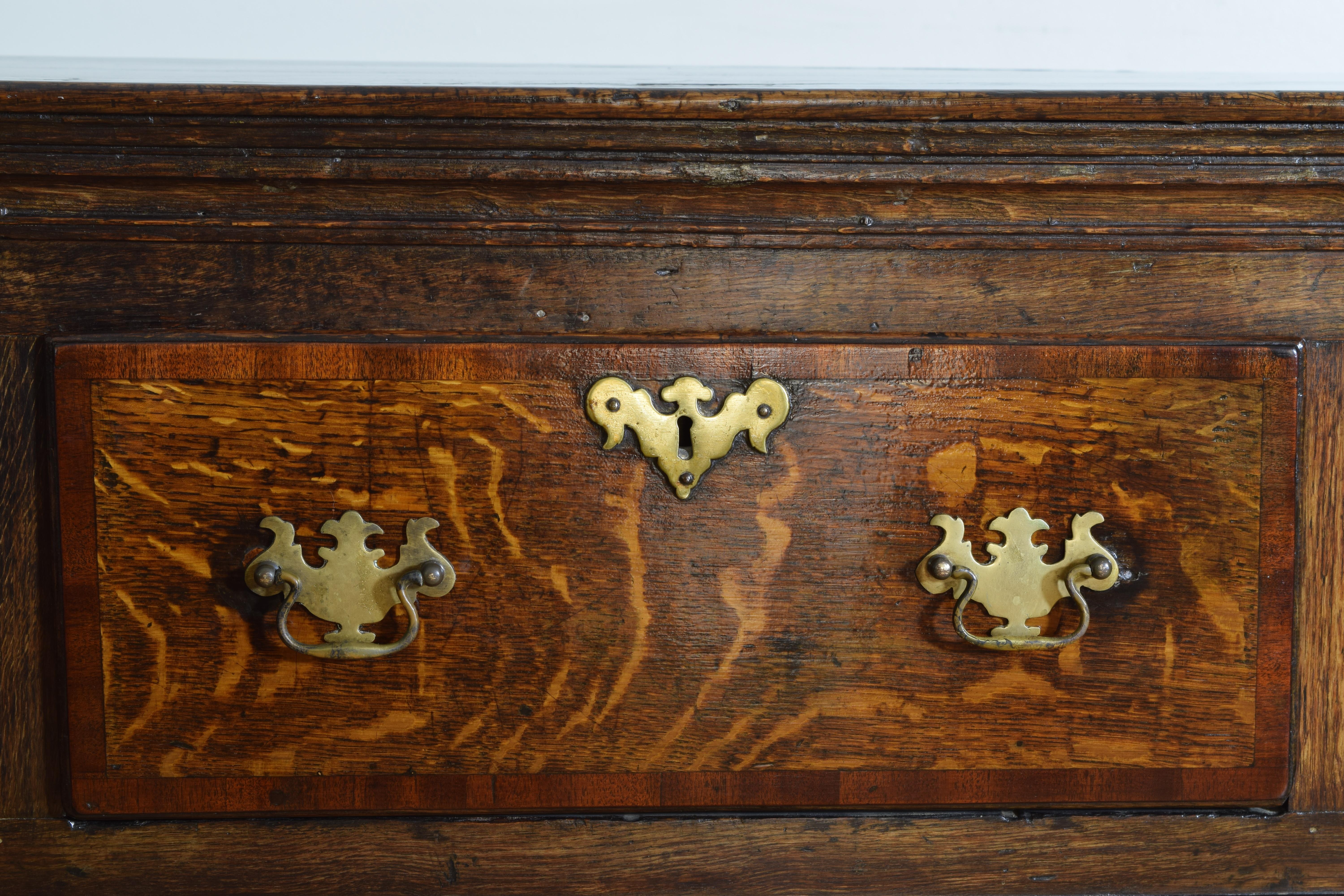 English, George III Period Figured Oak 3-Drawer Dresser Base, ca, .1760-1770 5