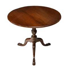 English George III Round Tilt-Top, Tripod Tea Table in Mahogany, circa 1780
