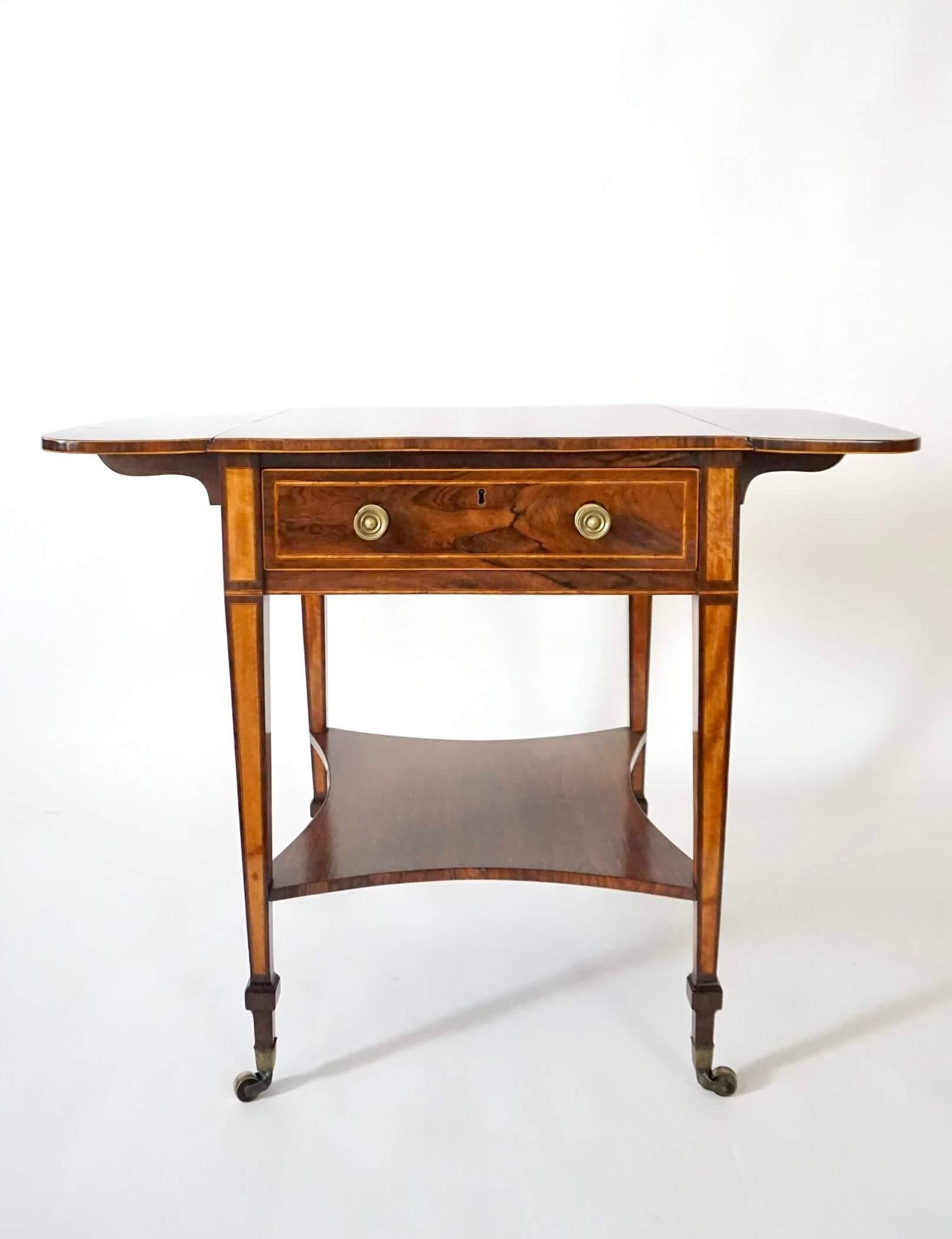 Englischer George III Sheraton Rosenholz & Satinholz Pembroke Tisch, um 1800 im Zustand „Gut“ im Angebot in Kinderhook, NY