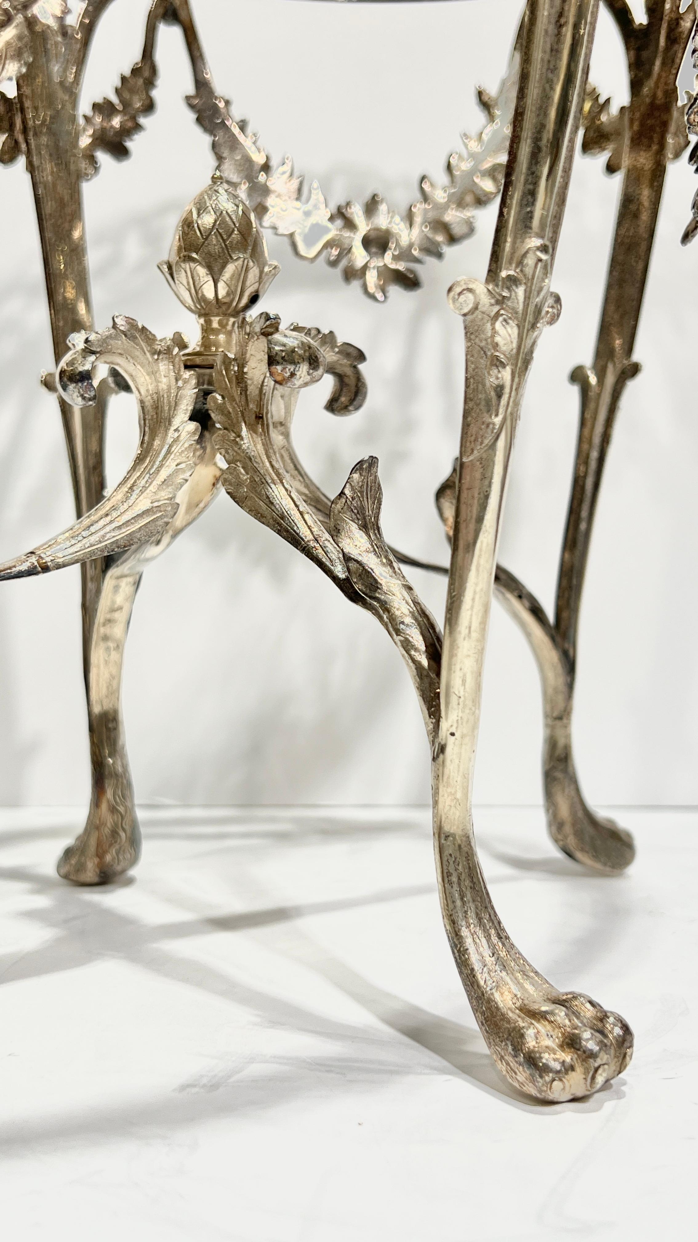English George III Sterling Silver and Cut Glass Epergne 4-Piece Set For Sale 7
