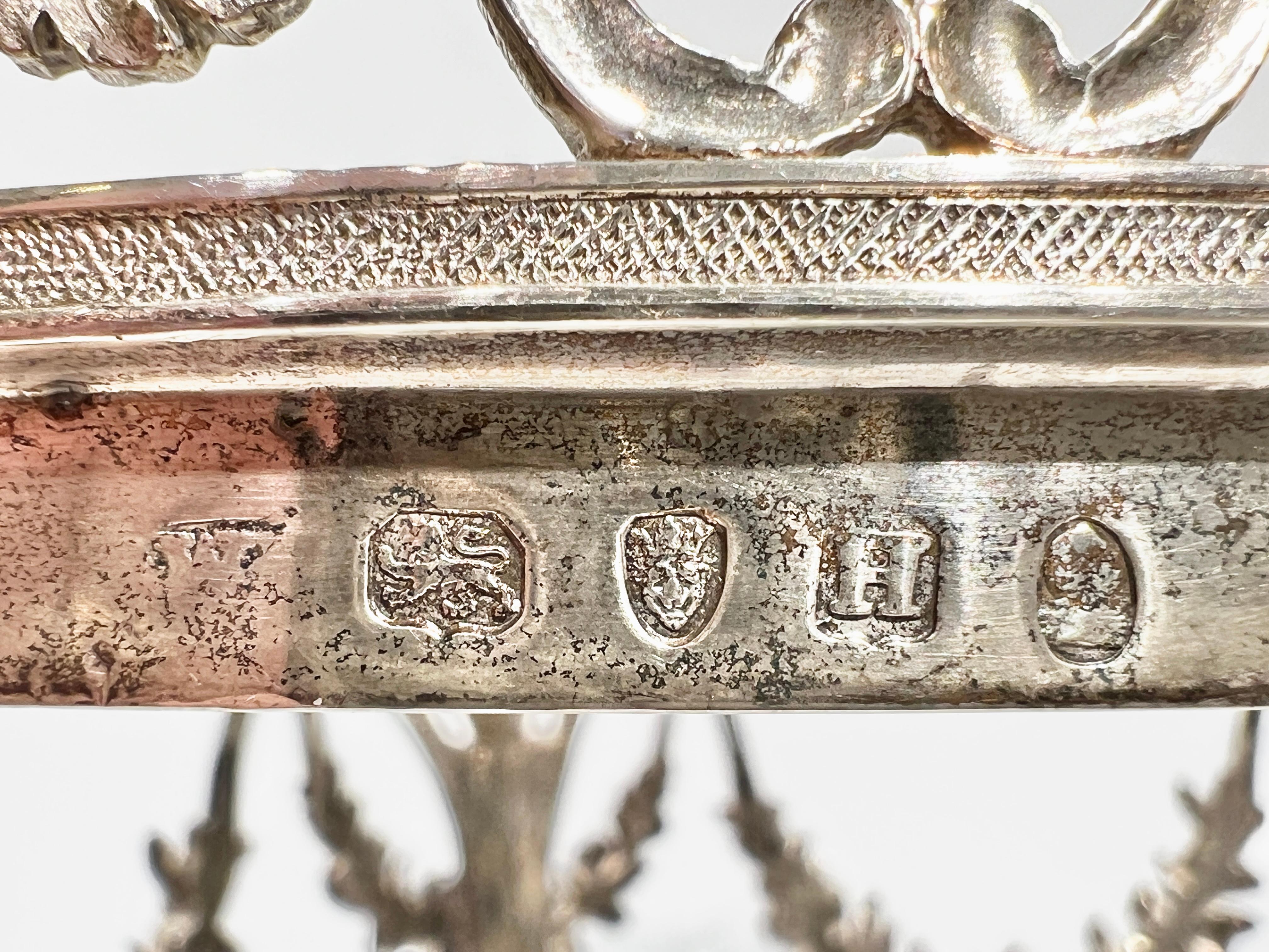 English George III Sterling Silver and Cut Glass Epergne 4-Piece Set For Sale 5
