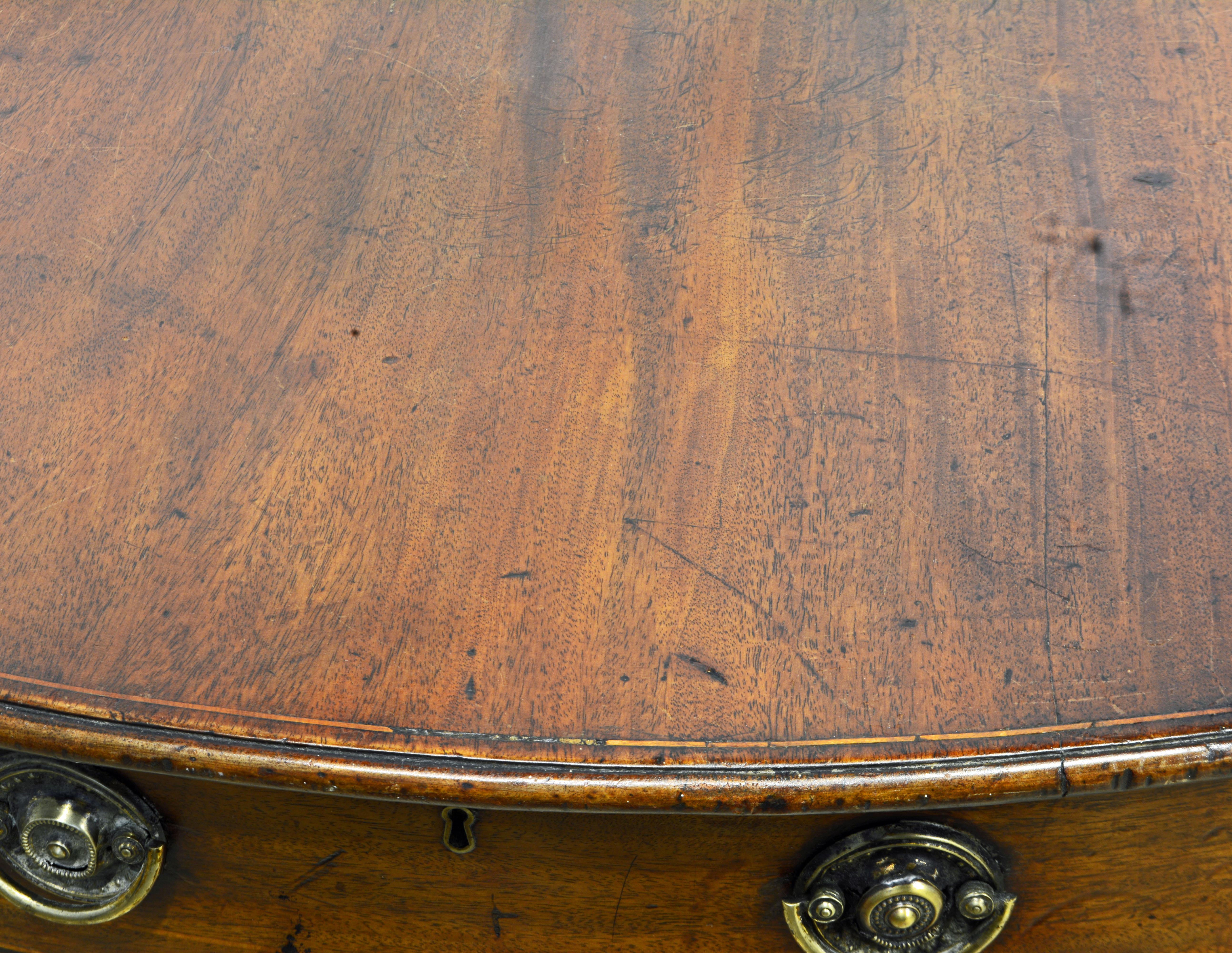 Brass George III String Inlaid Mahogany Oval One-Drawer Pembroke Table, circa 1820