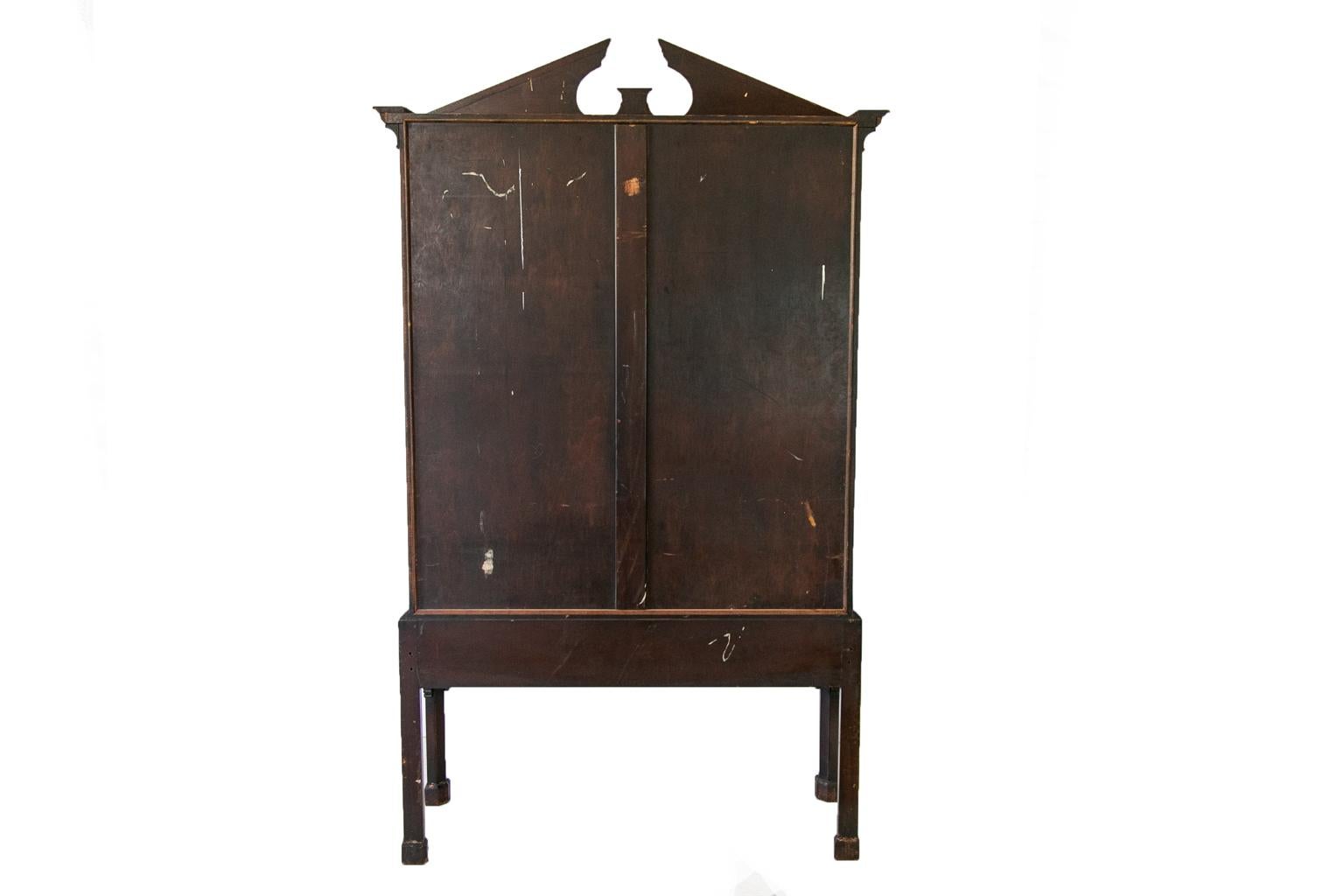 English George III Style Book/Display Cabinet For Sale 3