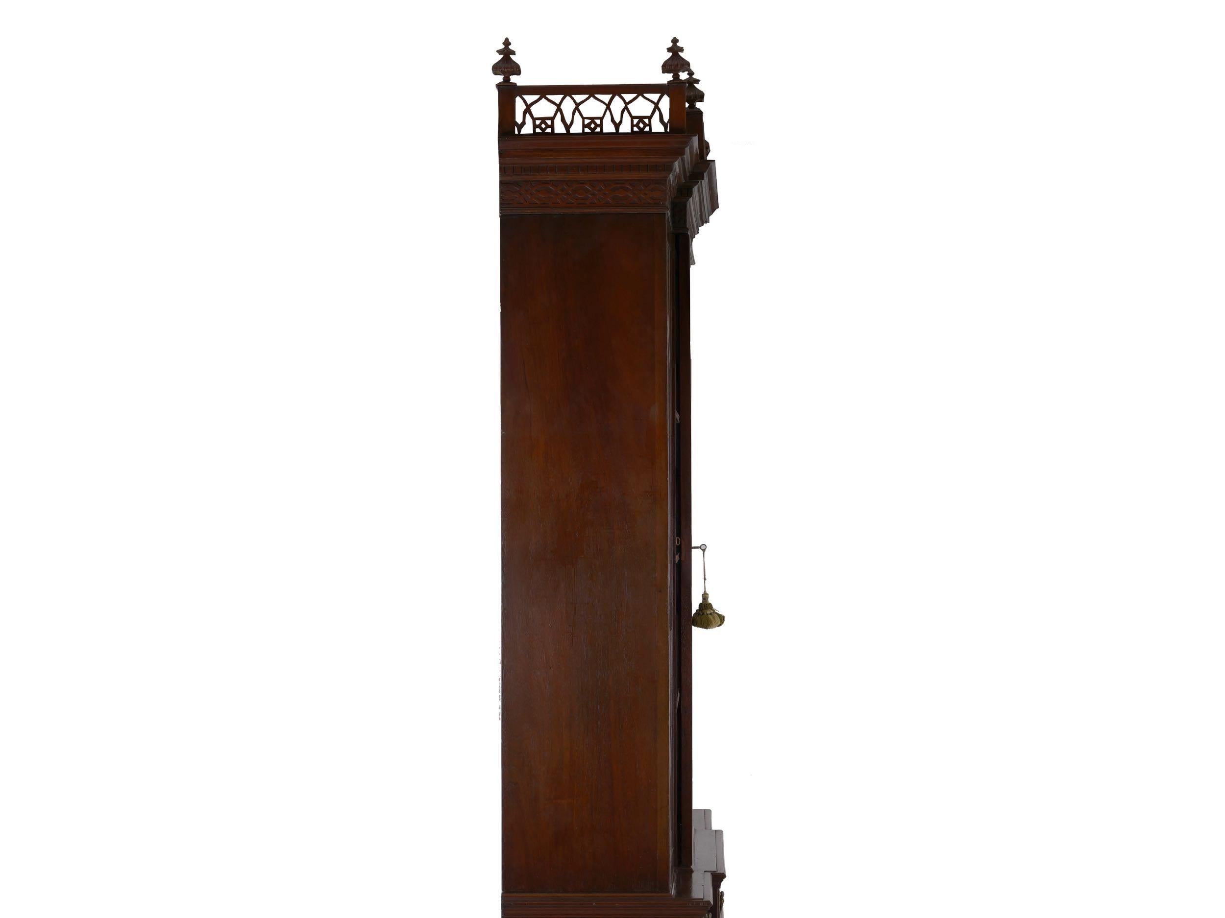 English George III Style Breakfront Bookcase Cabinet, circa 1880 9