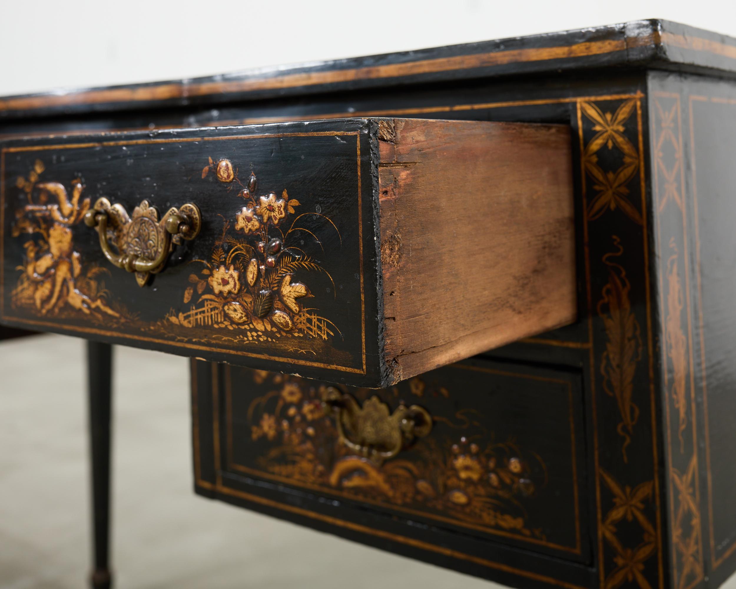 Englischer Chinoiserie-Schreibtisch im George-III-Stil mit Lackdekor im Angebot 9