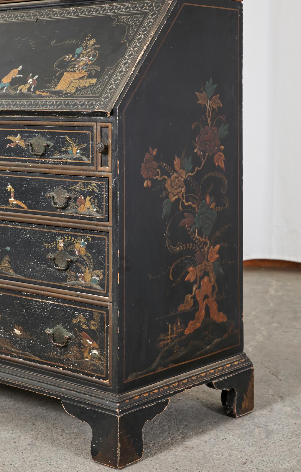 20th Century English George III Style Chinoiserie Lacquered Secretary Bookcase
