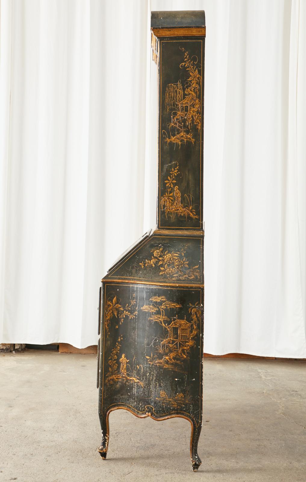English George III Style Lacquered Chinoiserie Secretary Bookcase In Distressed Condition In Rio Vista, CA