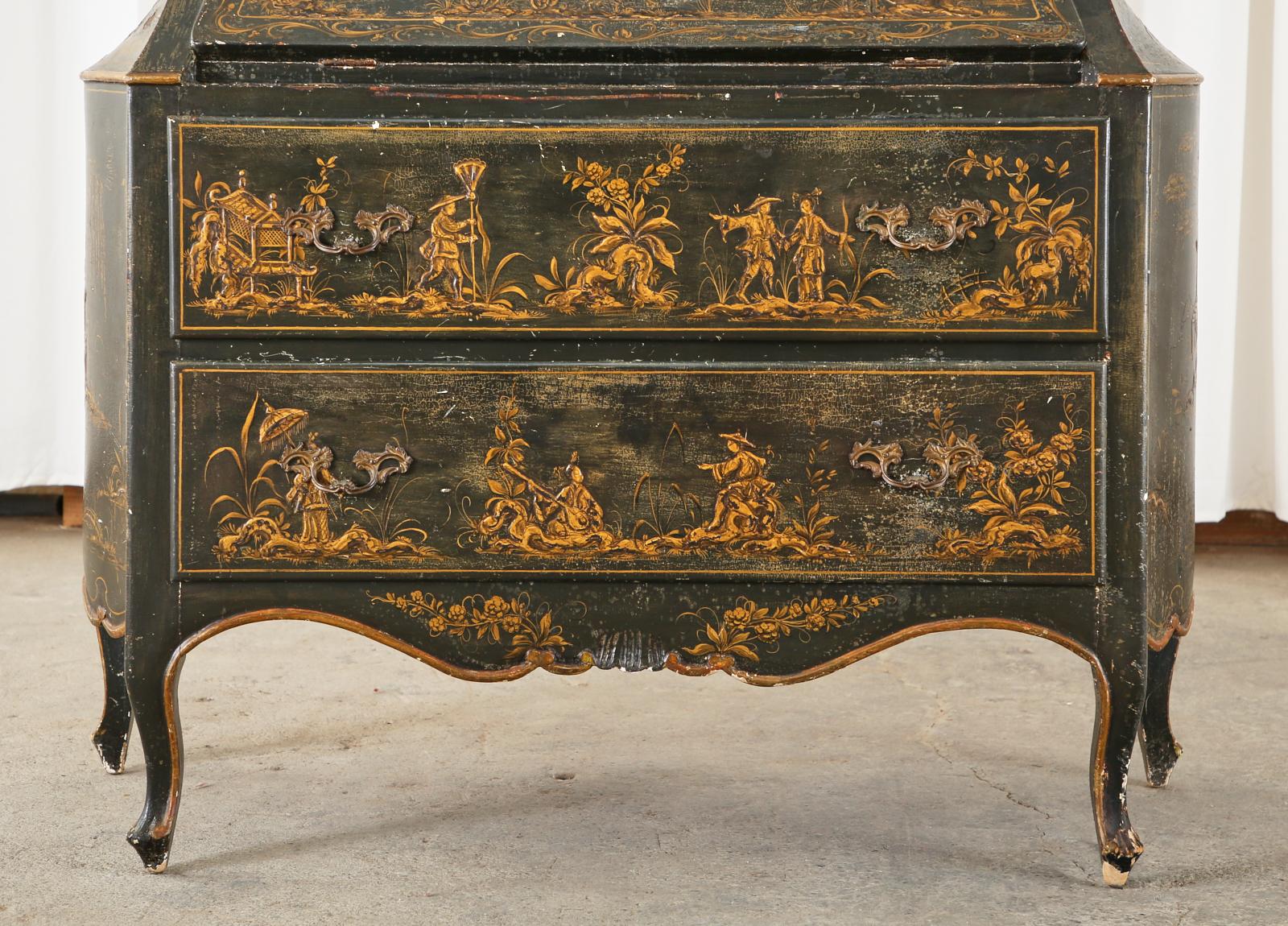 Bibliothèque secrétaire anglaise laquée de style George III de style chinoiserie 1