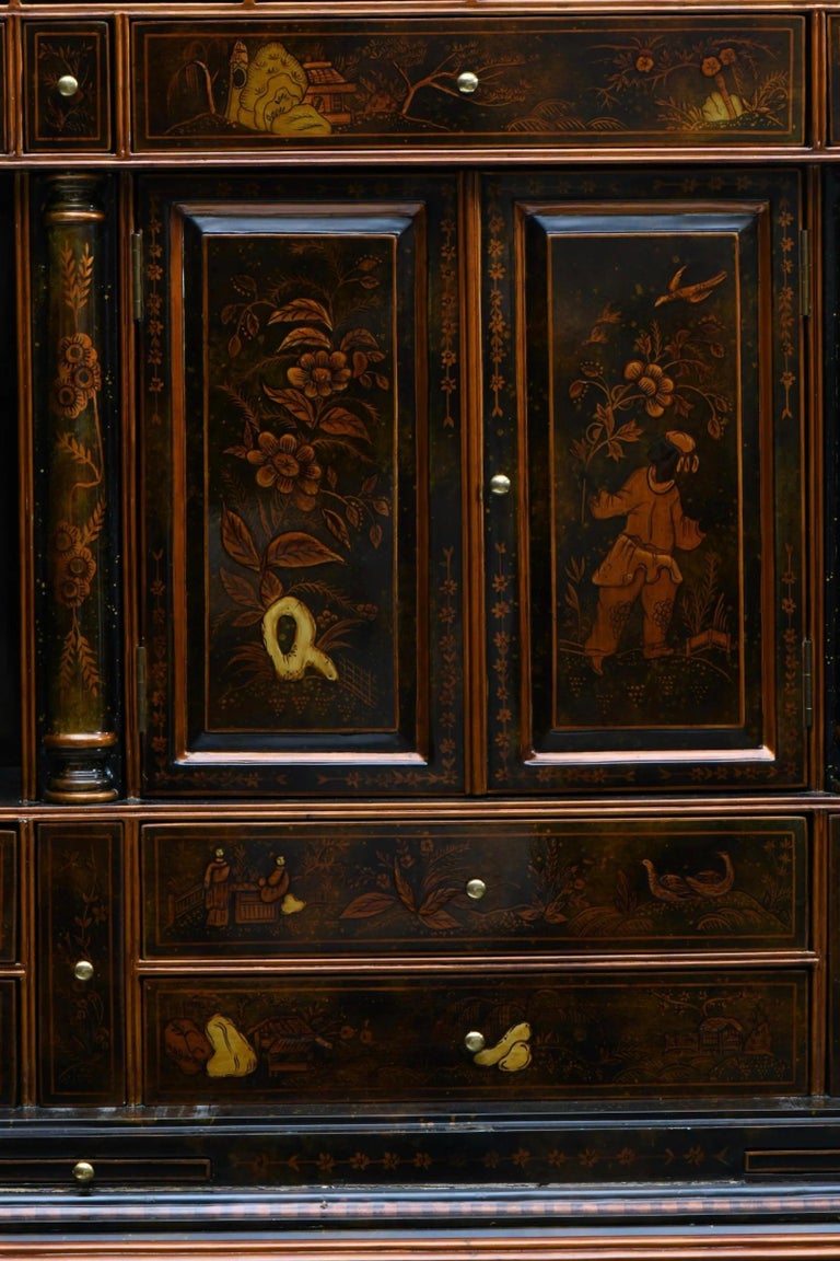 English George III Style Lacquered Chinoiserie Secretary Bookcase For Sale 6