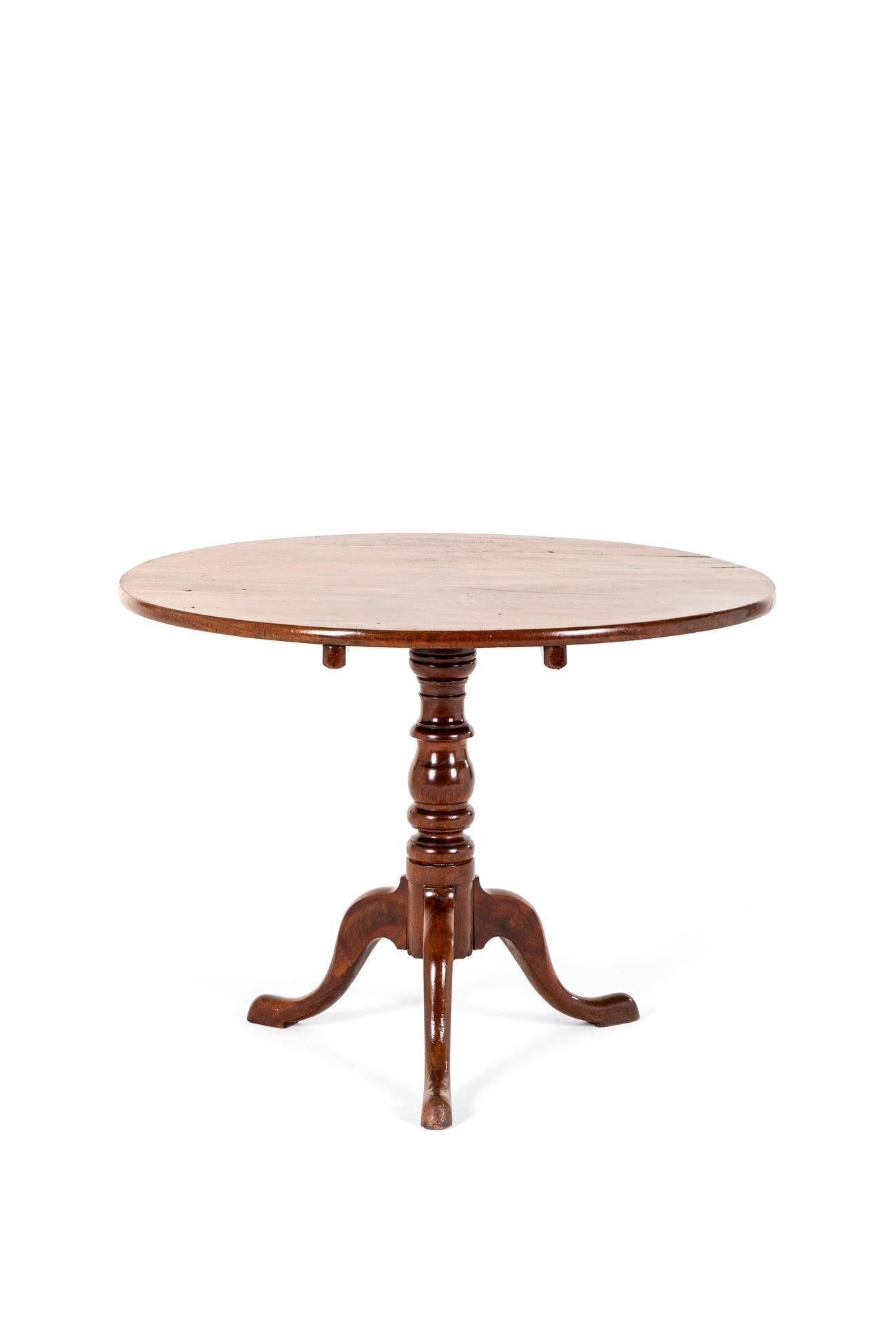 English George III Supper Table In Good Condition For Sale In Faversham, GB