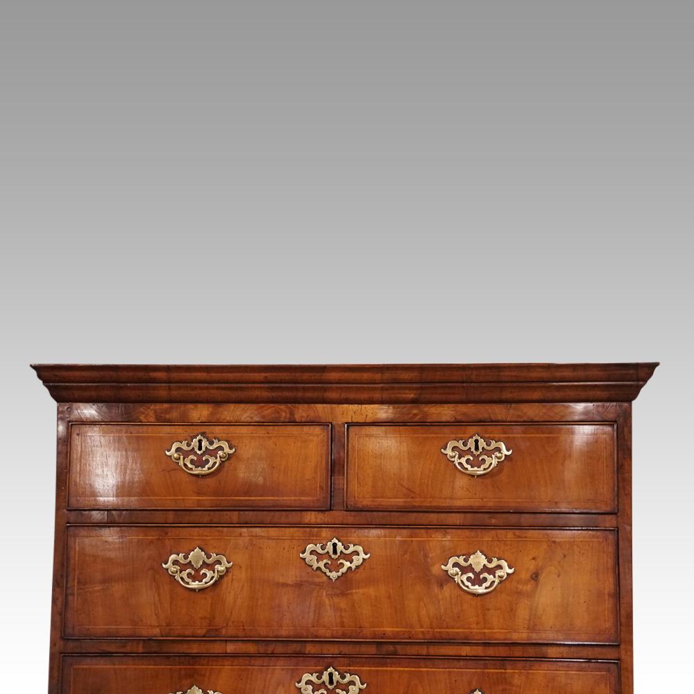 English George III Walnut Chest on Chest Tallboy, circa 1760 For Sale 6