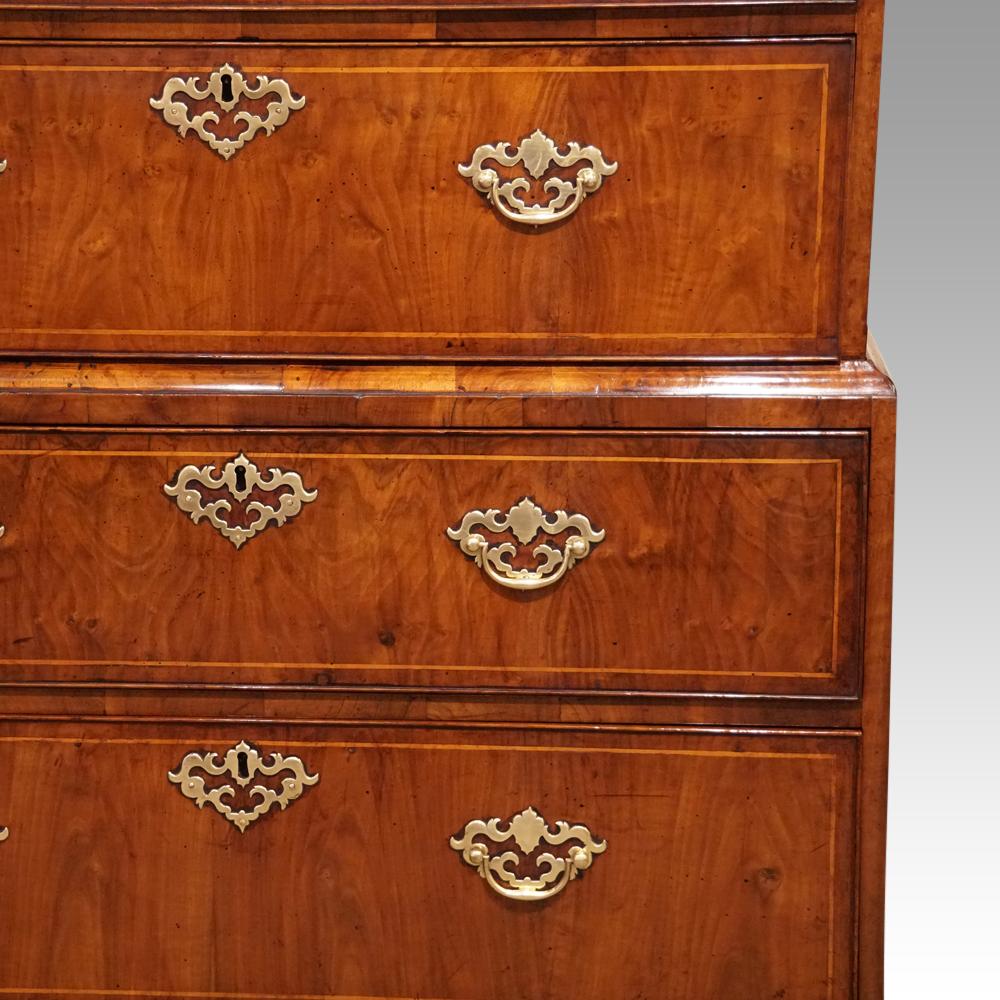 English George III Walnut Chest on Chest Tallboy, circa 1760 In Good Condition For Sale In Salisbury, Wiltshire