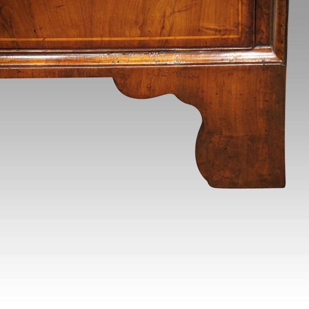 English George III Walnut Chest on Chest Tallboy, circa 1760 For Sale 2