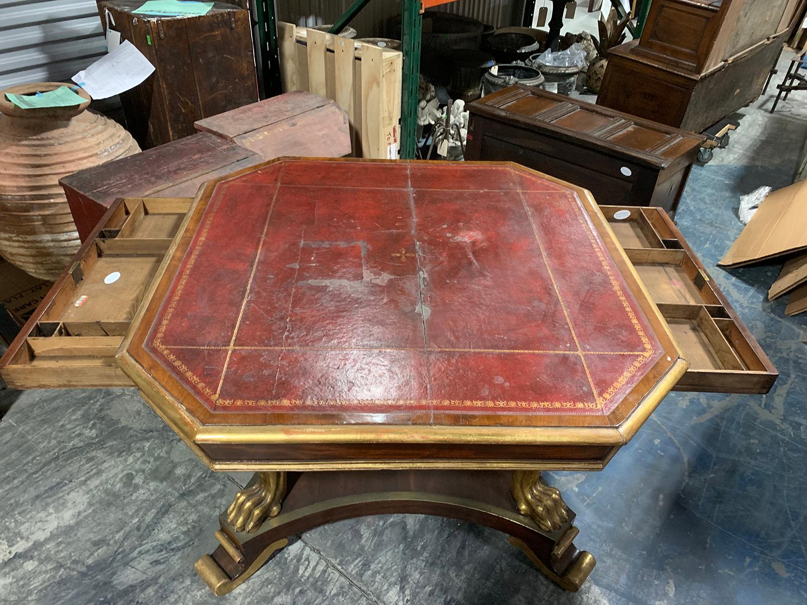 English George IV Mahogany and Parcel Gilt Center or Library Table, circa 1840 10