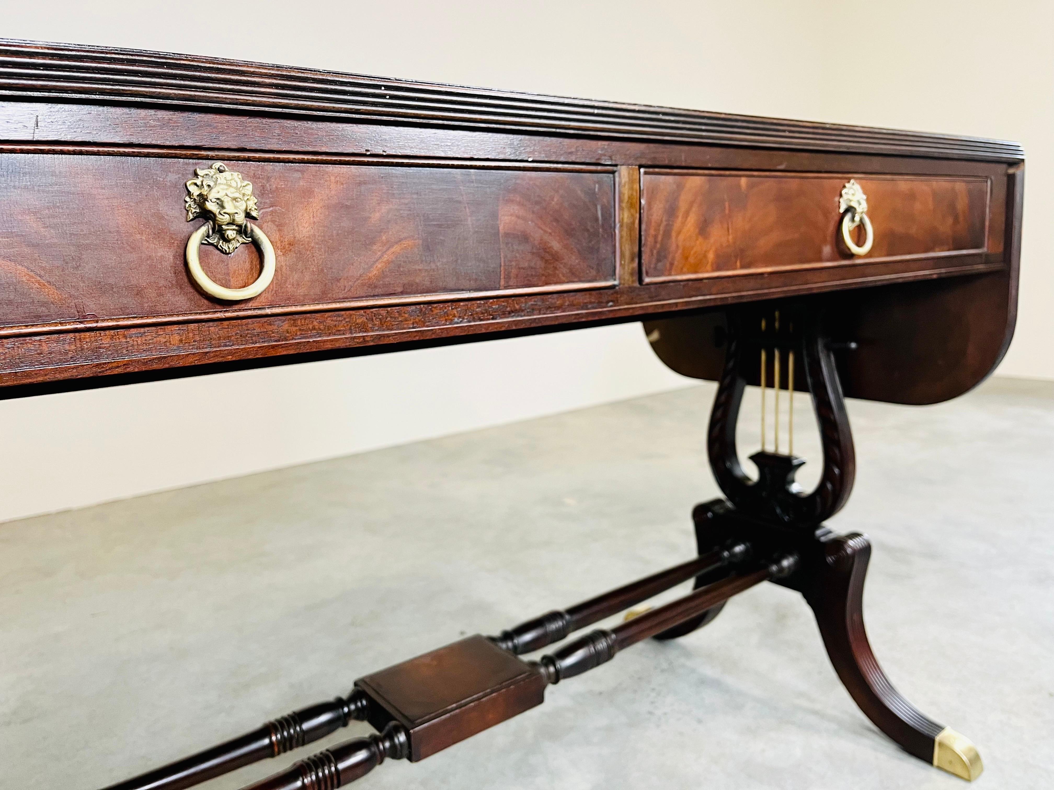 English George IV Parquetry Lyre Mahogany Regency Style Drop-Leaf Desk Table In Excellent Condition In Southampton, NJ