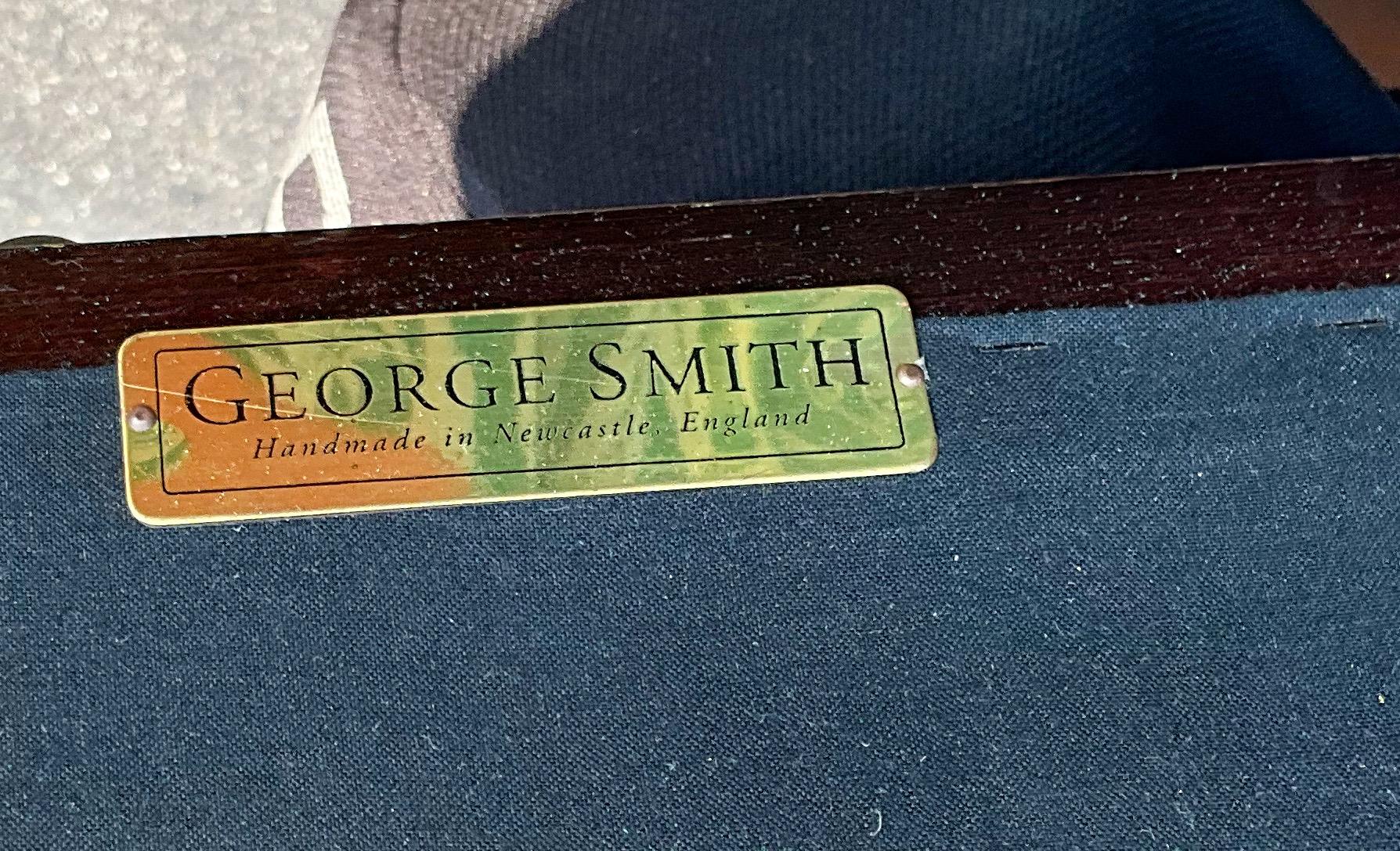 20ième siècle Pouf/table basse moderne anglaise George Smith en cuir rembourré en vente