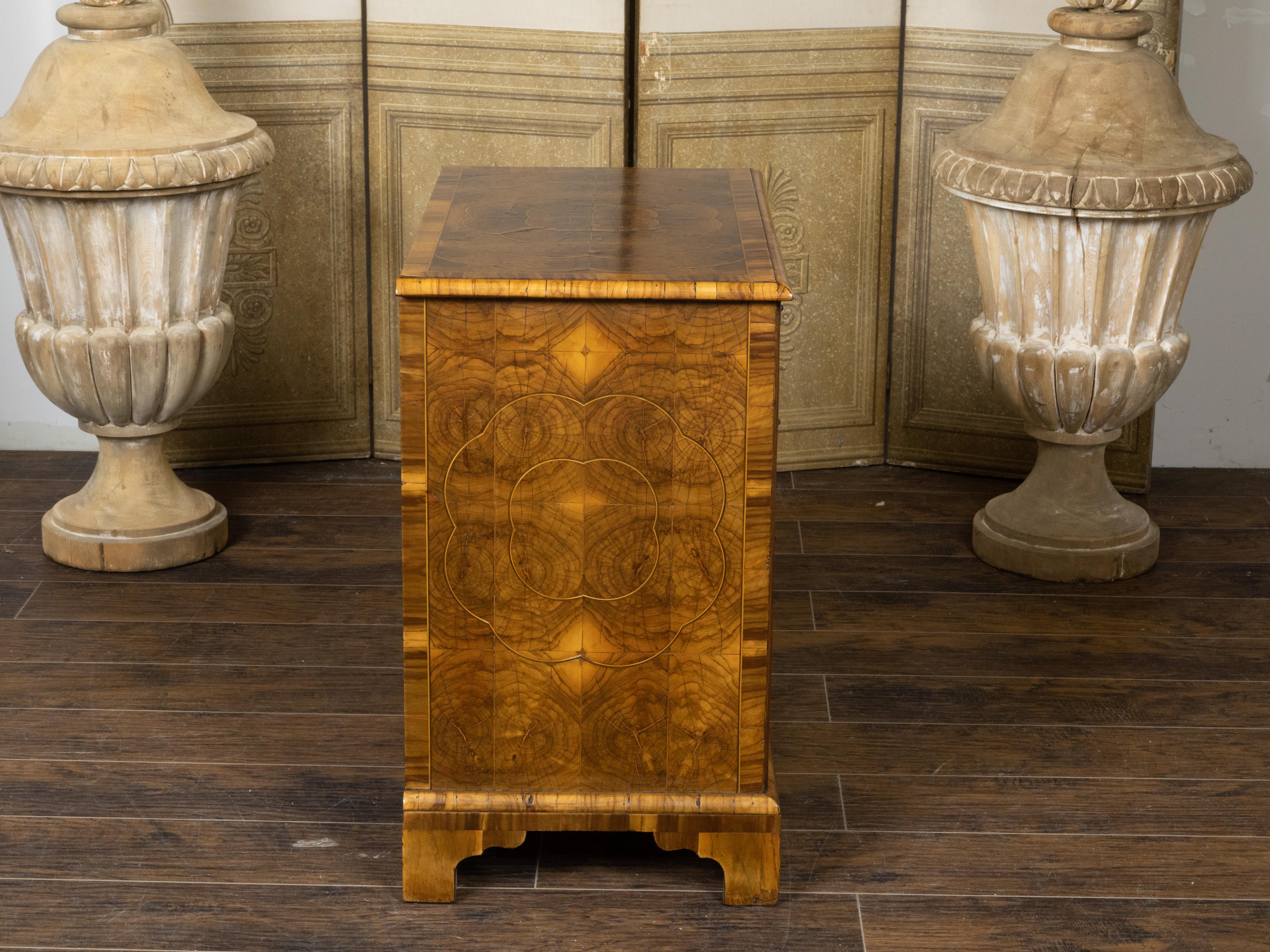 Walnut English Georgian 1800s Five-Drawer Chest with Oyster Veneer and Cross Banding For Sale