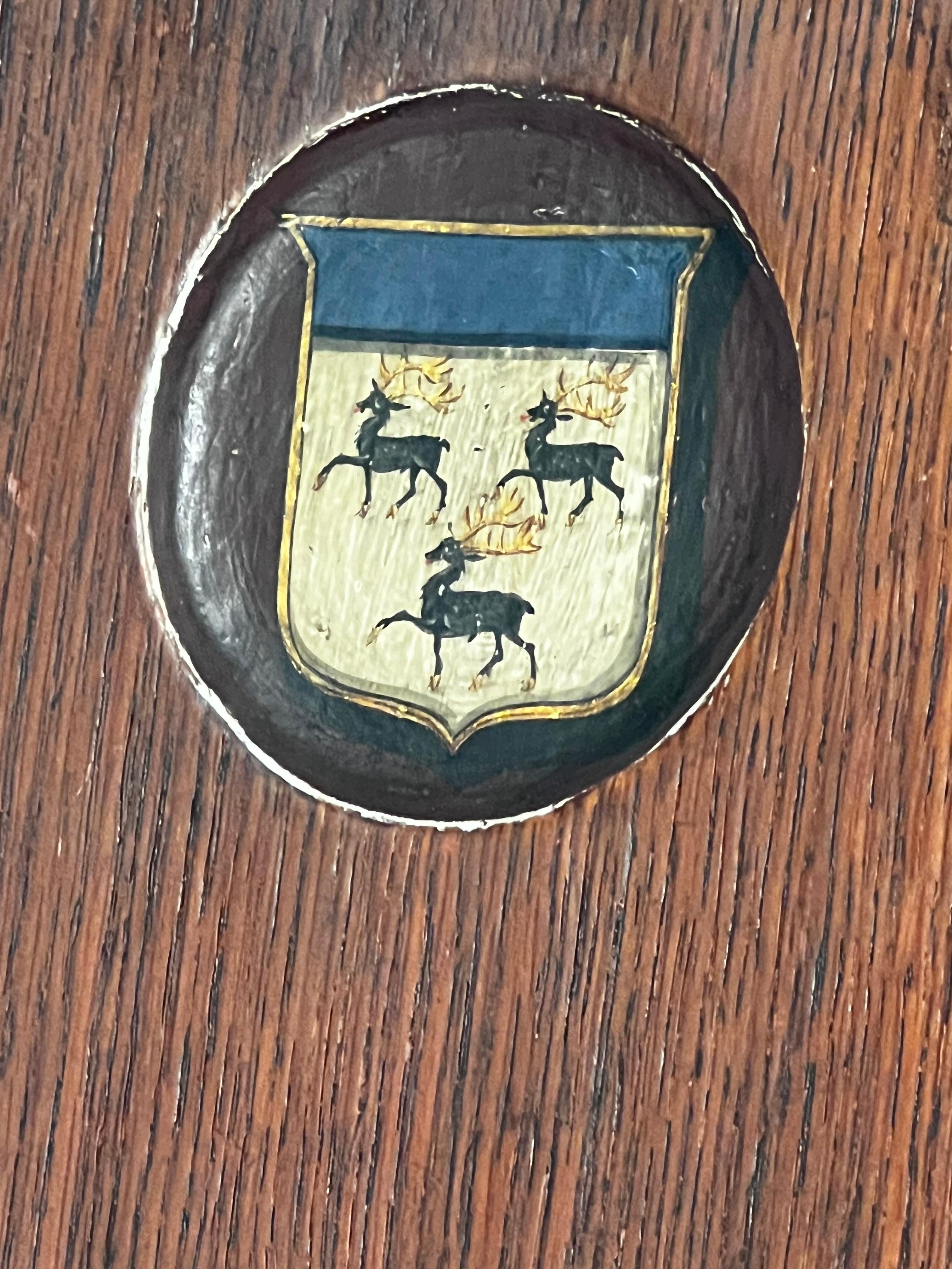 English Georgian 18th Century Hall Chair For Sale 6