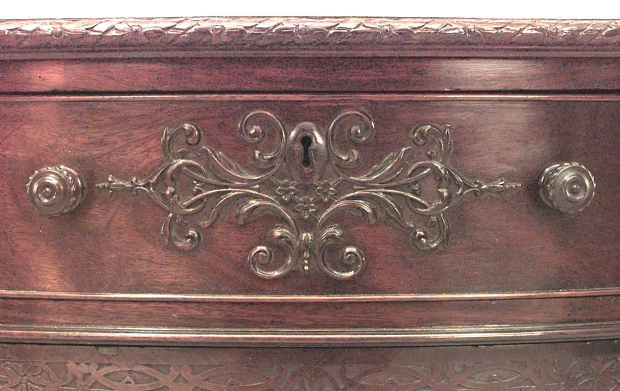 English 19th Century Georgian Style Mahogany Oval Partners Desk with Leather Top In Good Condition For Sale In New York, NY