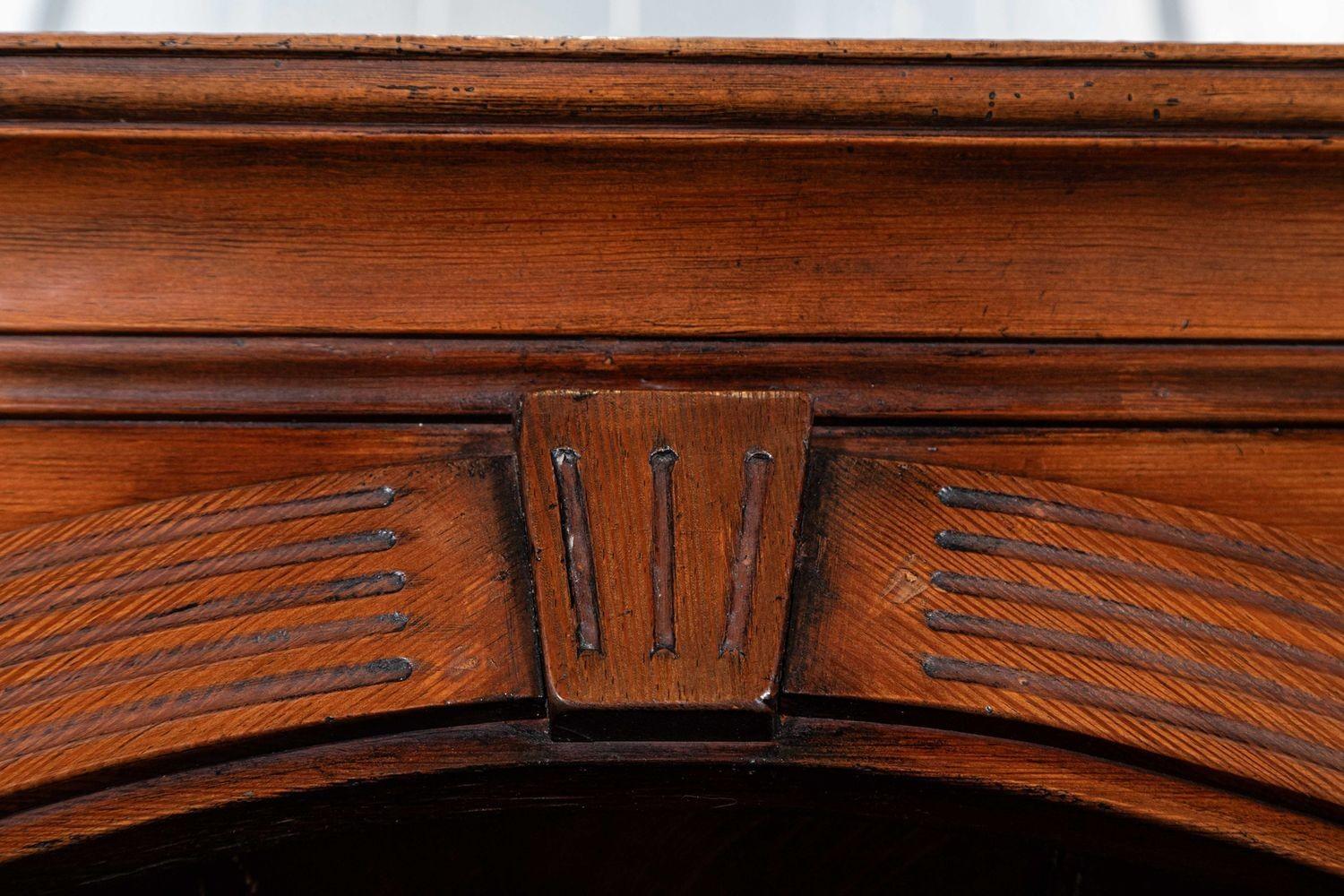 English Georgian Barrel Back Pine Corner Cabinet For Sale 7