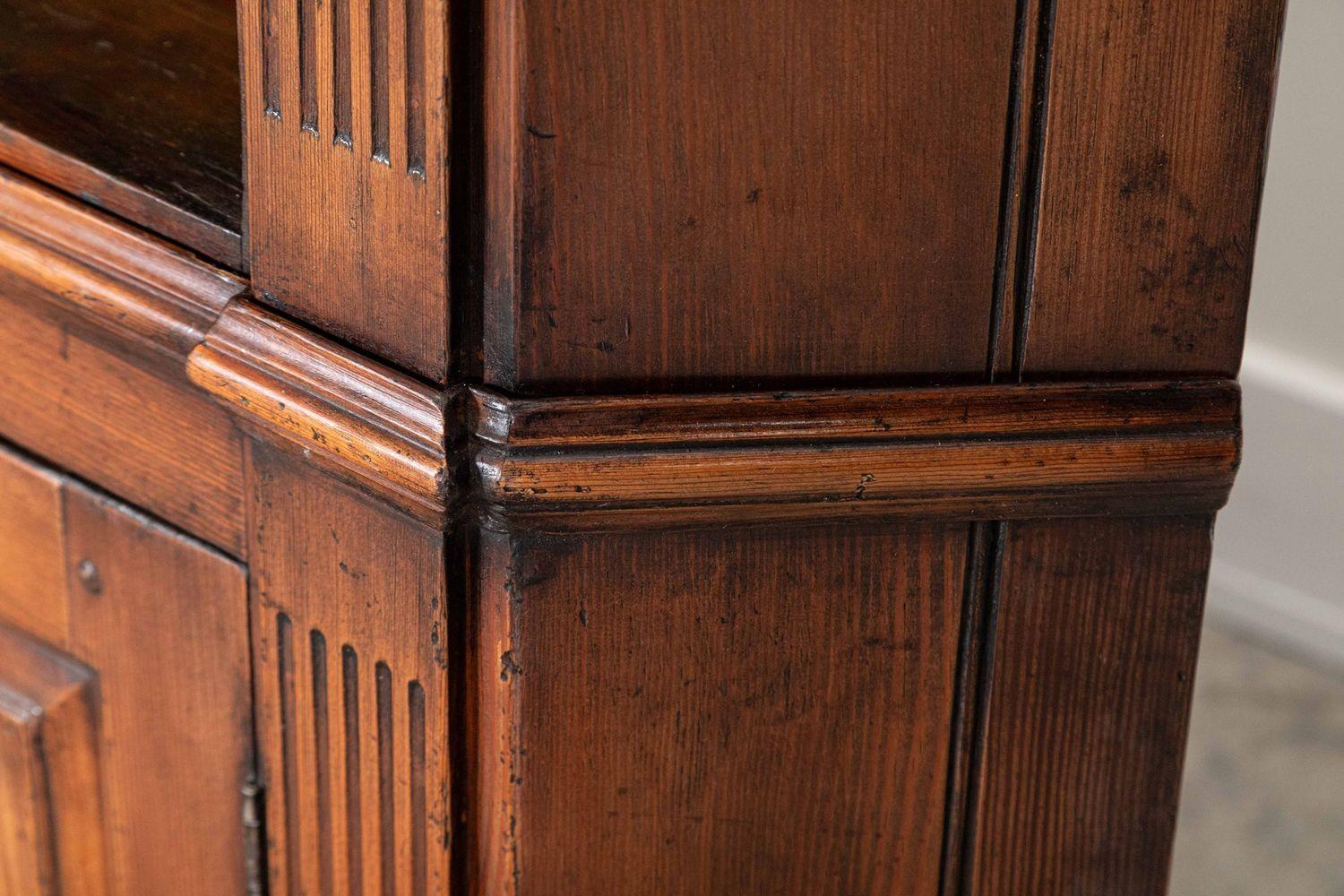 English Georgian Barrel Back Pine Corner Cabinet For Sale 10