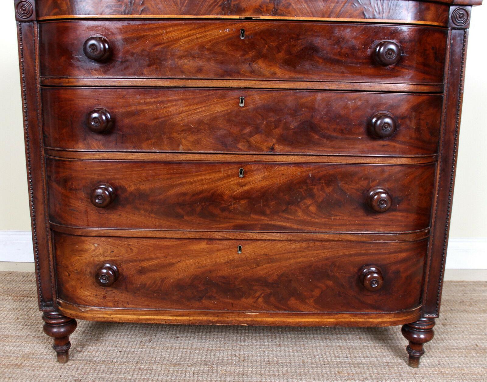 English Georgian Bowfront Chest of Drawers George IV Flamed Mahogany In Good Condition For Sale In Newcastle upon Tyne, GB