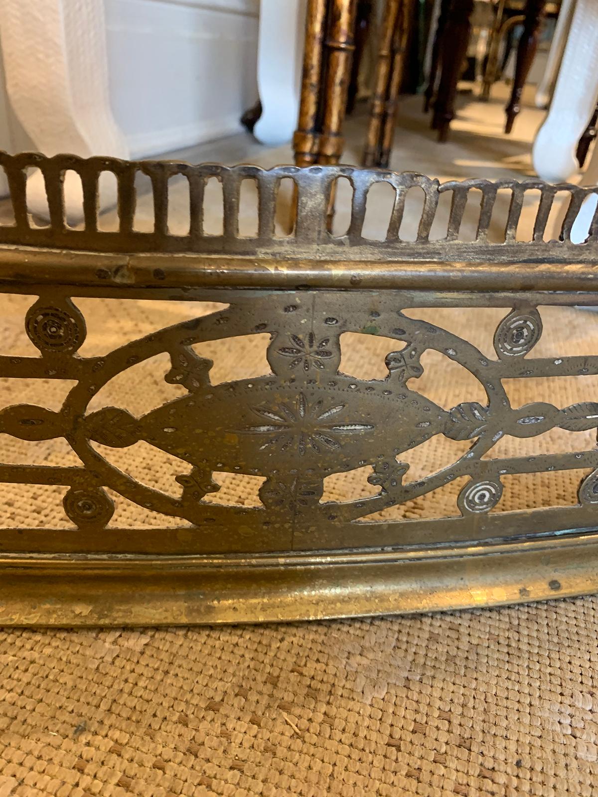 English Georgian Brass Serpentine Pierced Fireplace Fender, circa 1780-1820 1