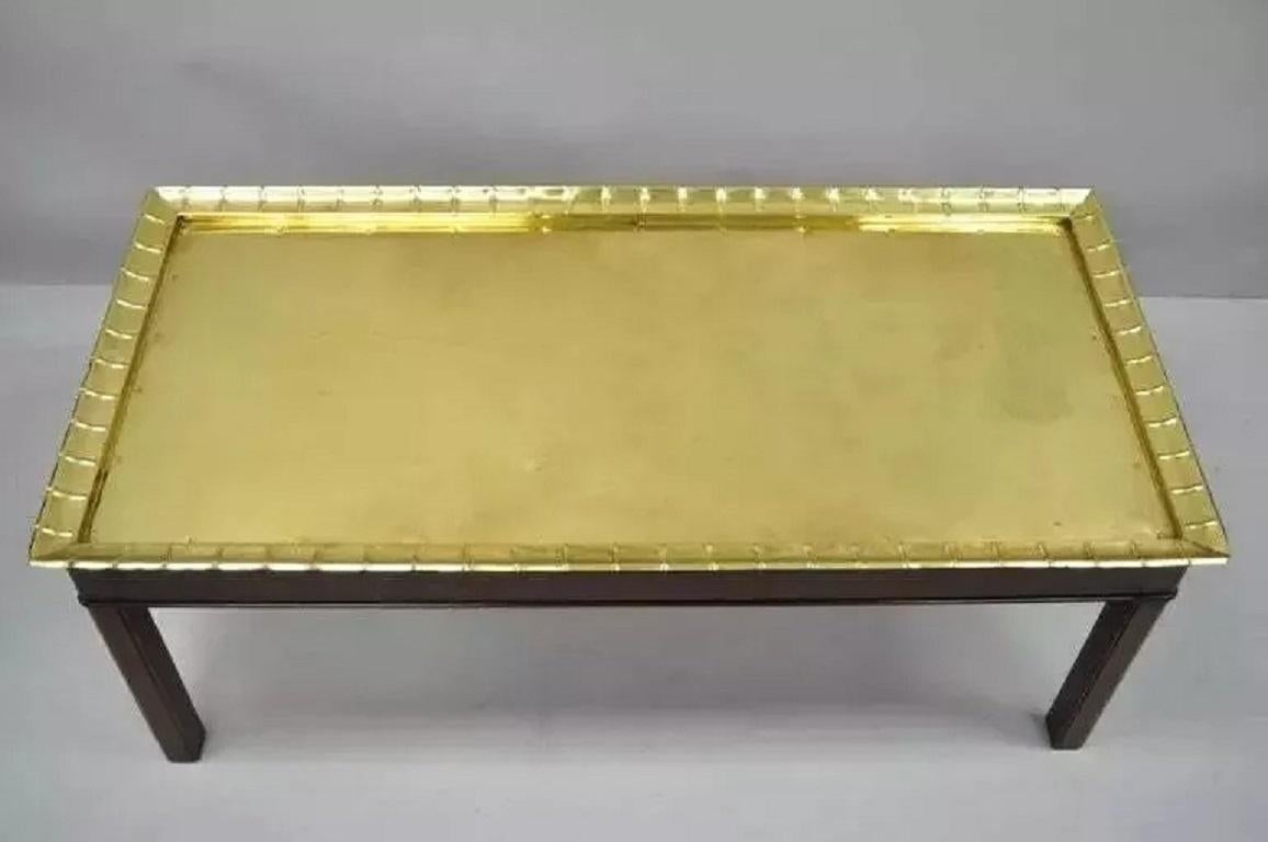 English Georgian Campaign Style Mahogany and Brass Butlers Tray Top Coffee Table In Good Condition In Philadelphia, PA