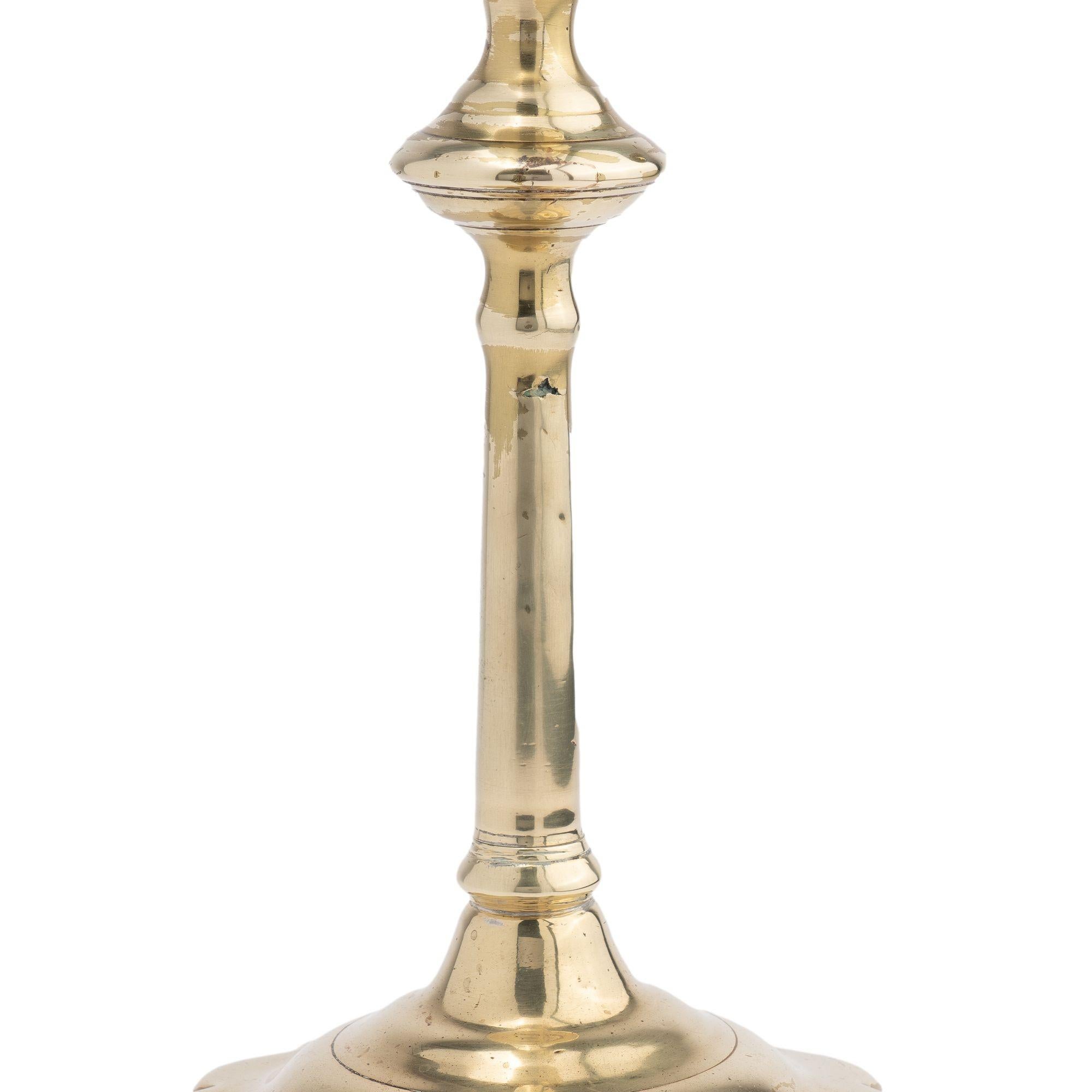 English Georgian cast brass Queen Anne candlestick, c. 1750 For Sale 2