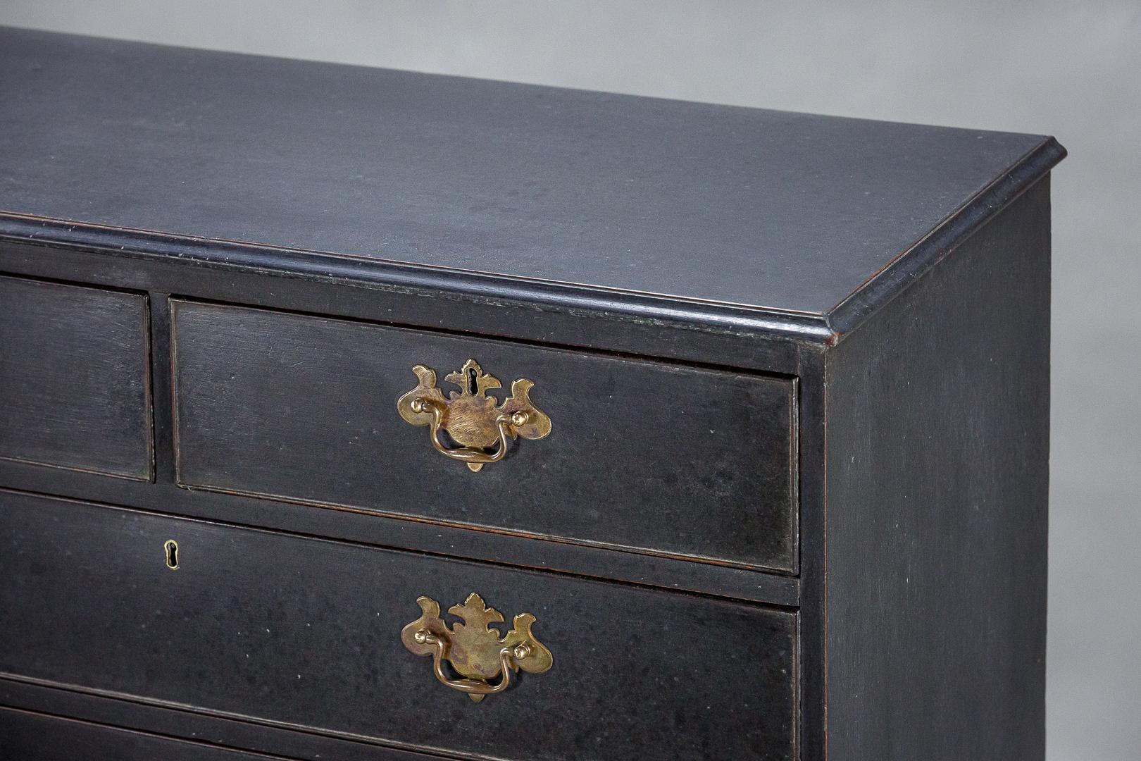 English Georgian Chest of Drawers 6