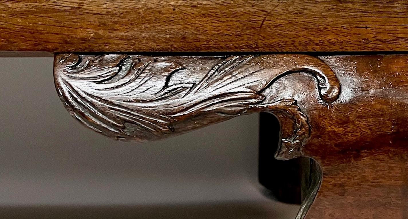 Grande cassettiera georgiana inglese in mogano Chippendale, 1760 circa in vendita 5