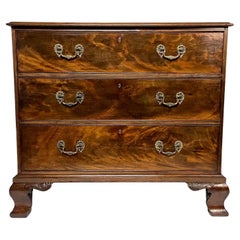 Englische georgianische Chippendale-Mahagoni-Schubladen-Kommode, um 1760