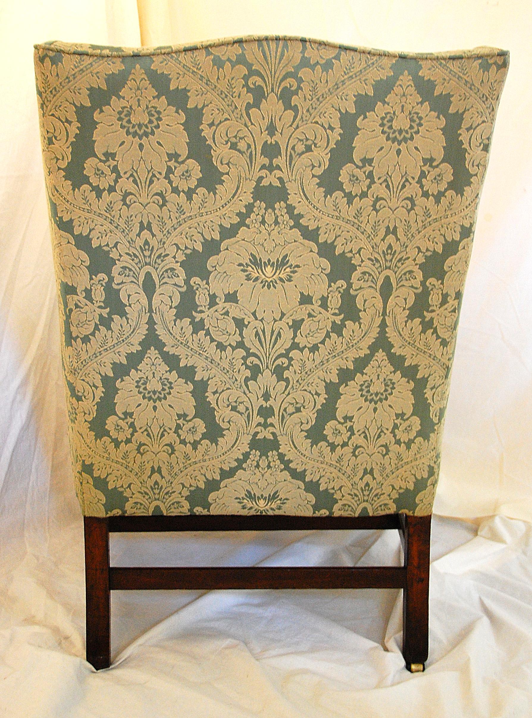 English Georgian Chippendale Mahogany Period Wing Chair In Good Condition In Wells, ME