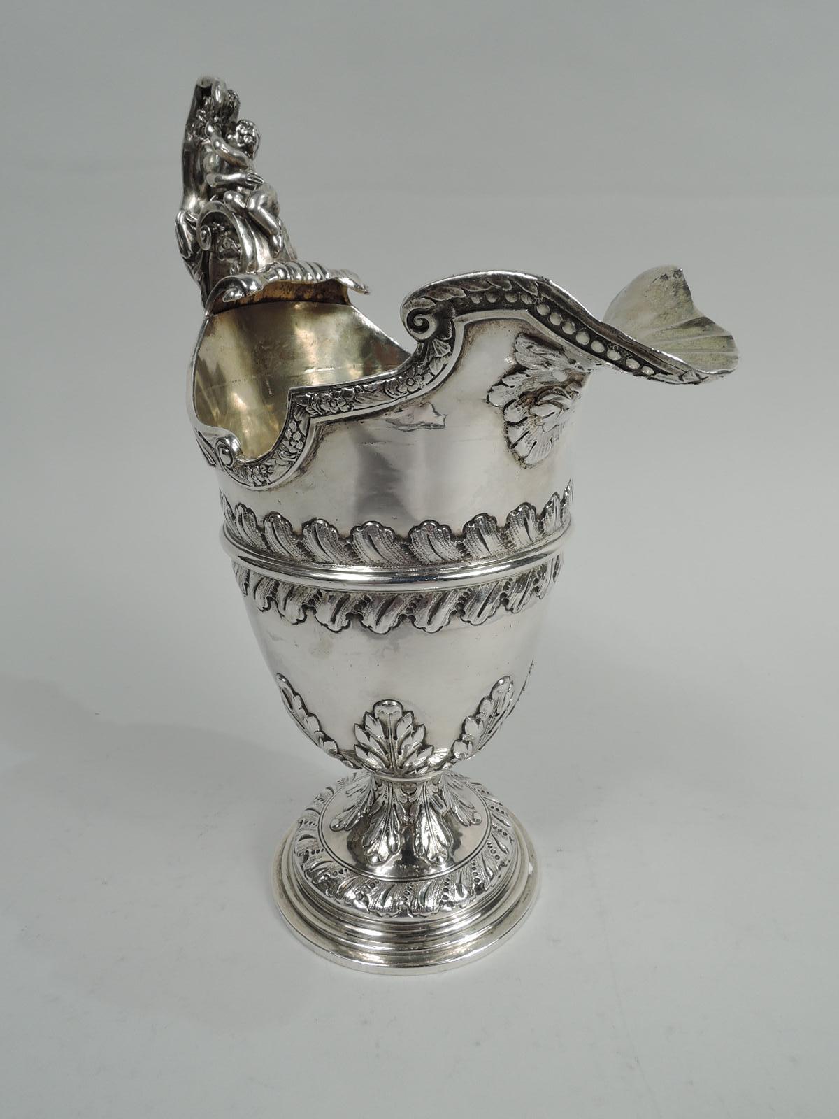 English Georgian Classical Sterling Silver Ewer, 18th Century In Good Condition For Sale In New York, NY