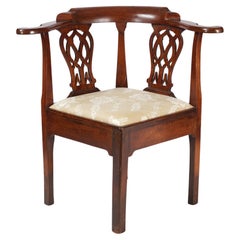 Antique English Georgian corner chair, c. 1760