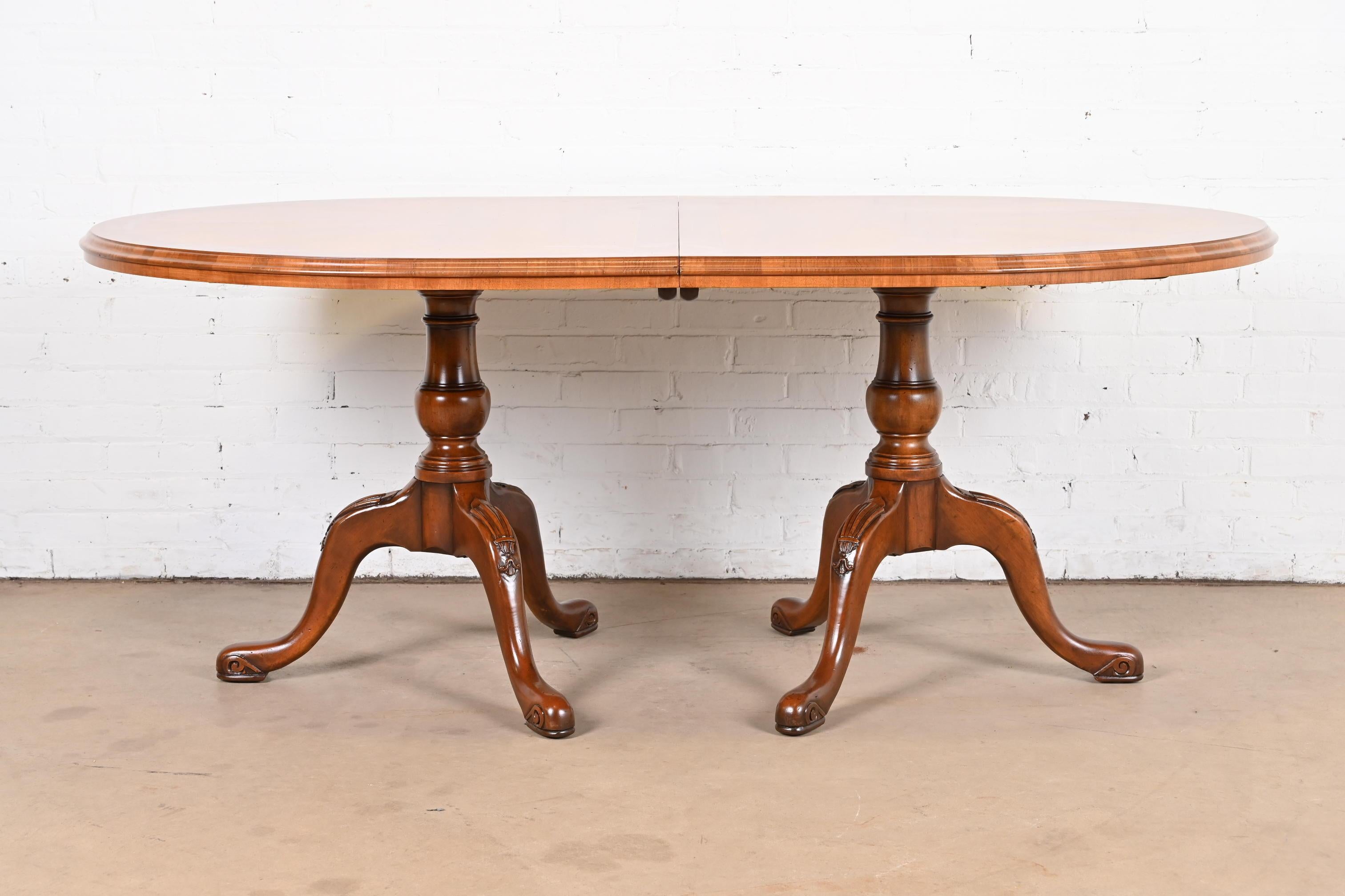 English Georgian Double Pedestal Dining Table by Restall Brown & Clennell 5