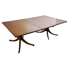 Tavolo da pranzo allungabile georgiano a doppio piedistallo, lunghezza da 66" a 105".