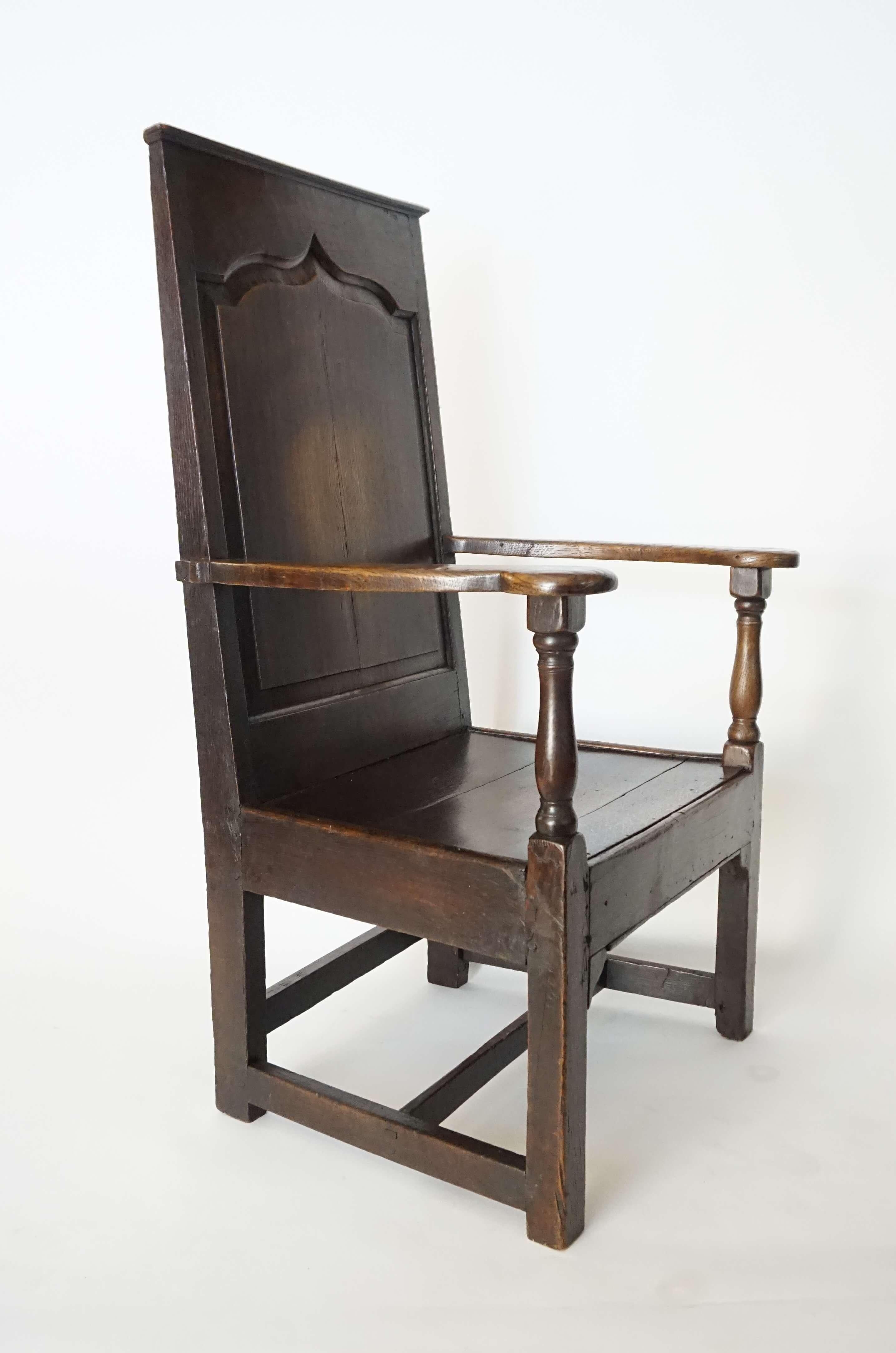 English Georgian Elm Wainscot Chair, circa 1760 In Good Condition In Kinderhook, NY