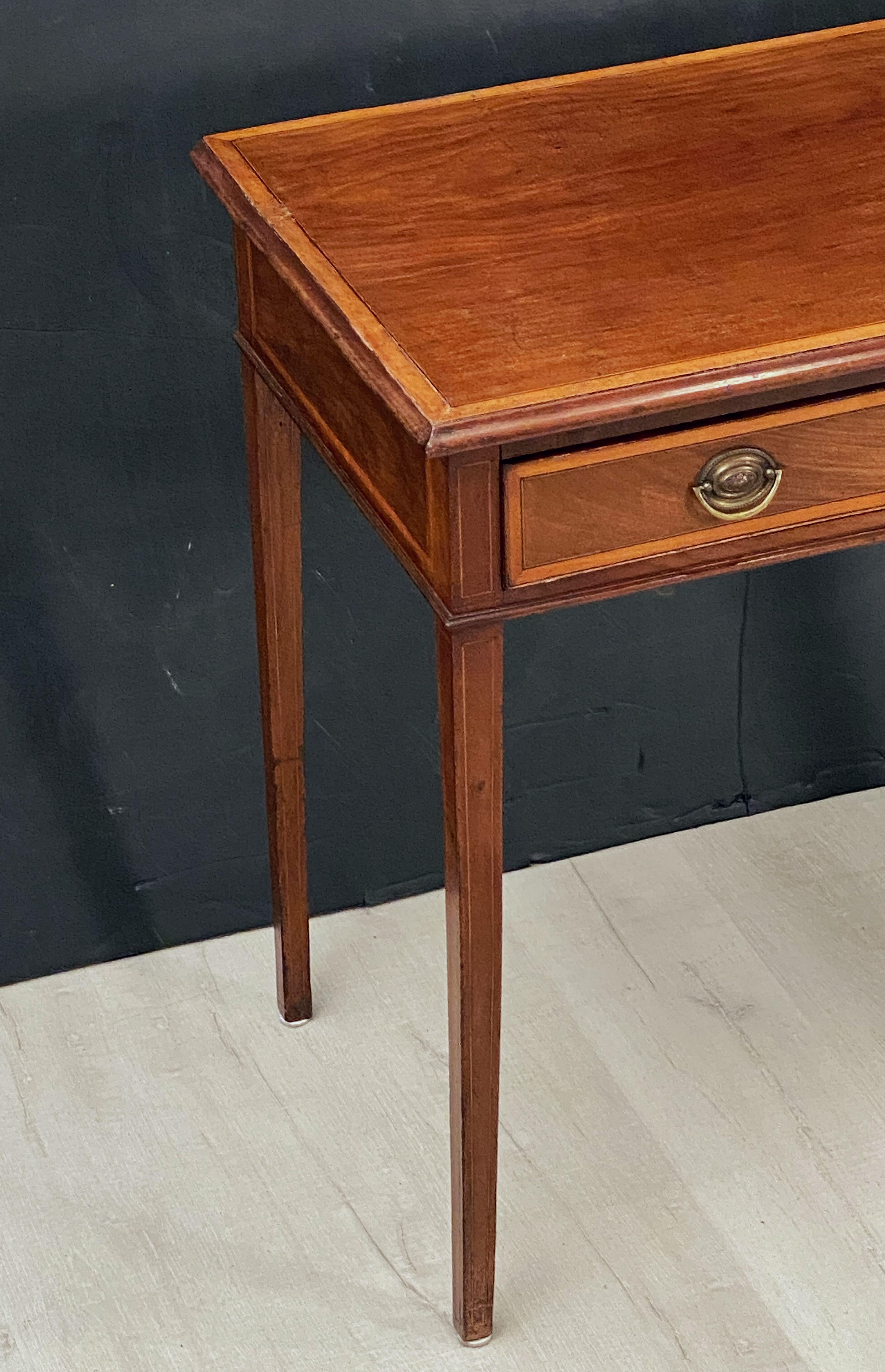 English Georgian Era Desk or Writing Table of Mahogany and Satinwood 3