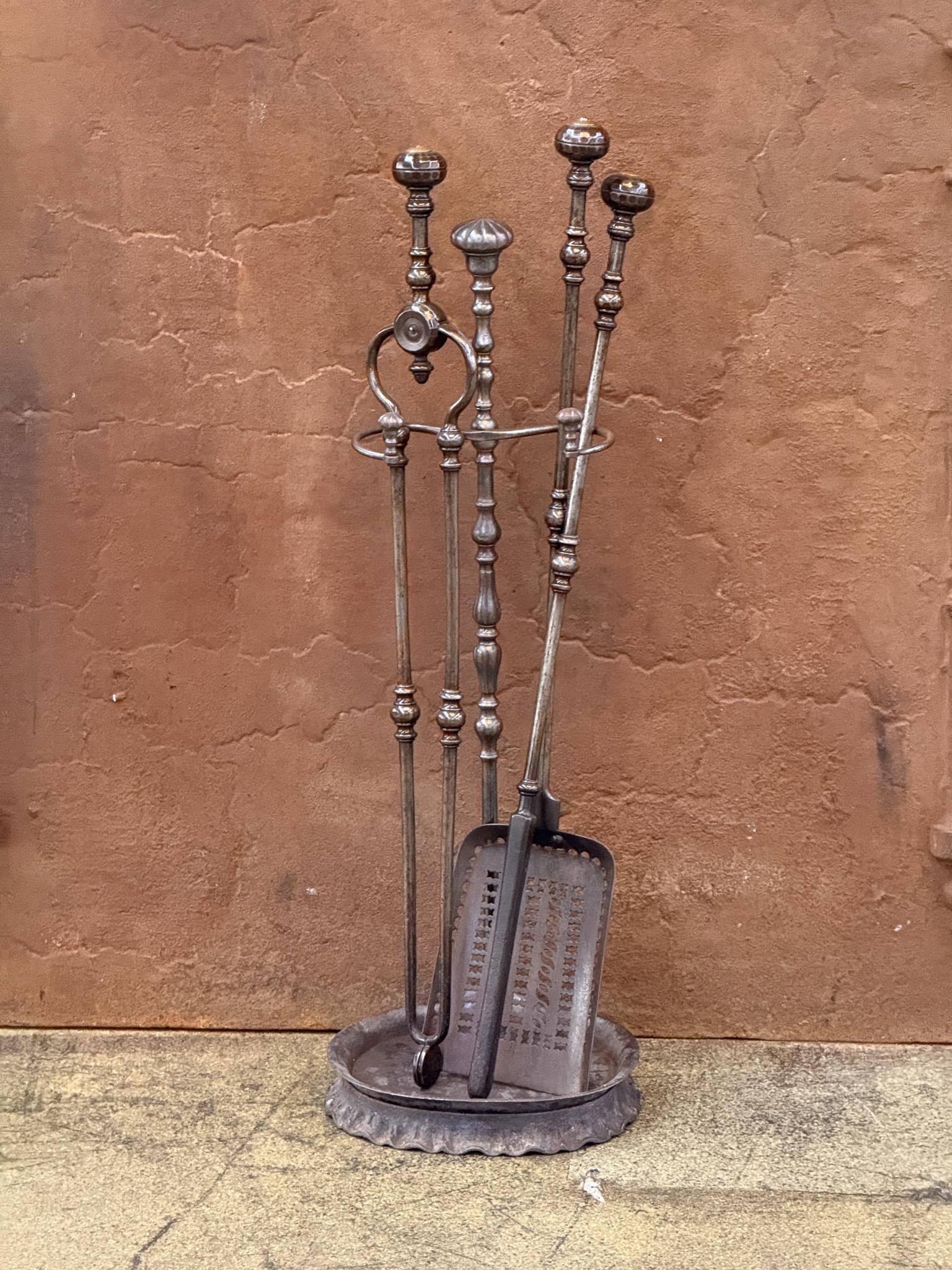British English Georgian Fireplace Tool Set or Fire Irons, Early 19th Century, Neoclassi