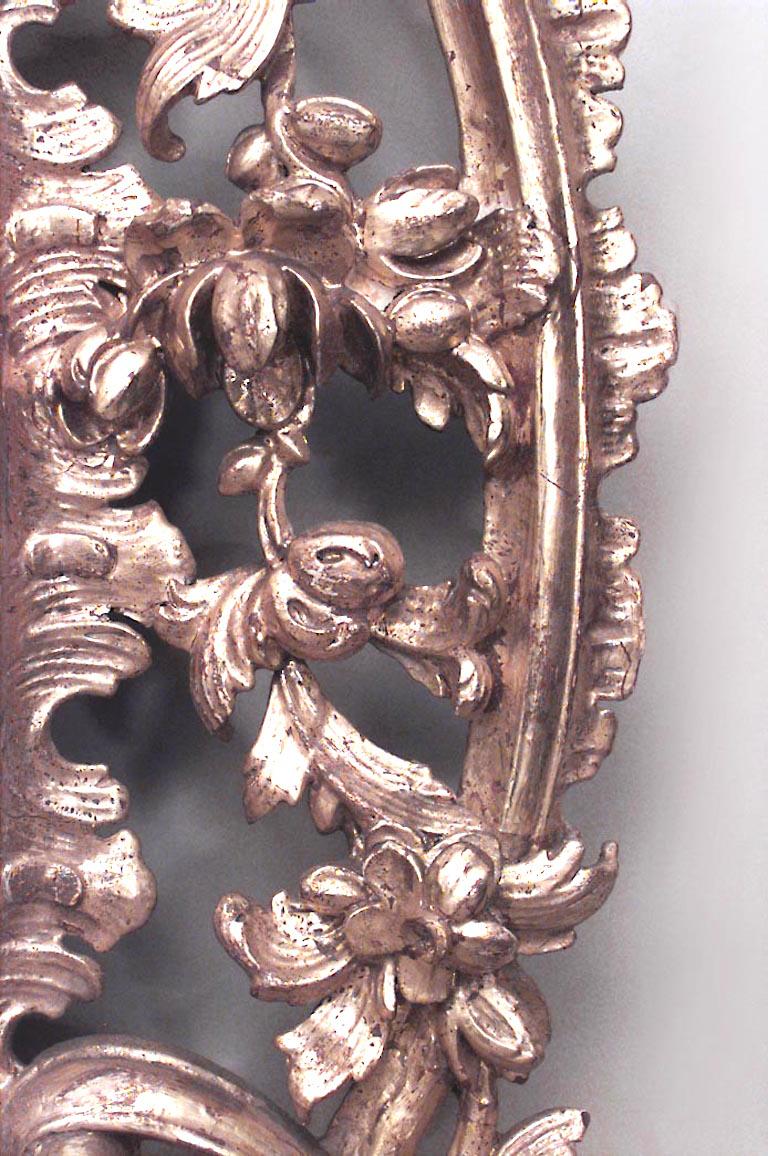 Wood English Georgian Oval Carved Giltwood Filigree Wall Mirror For Sale