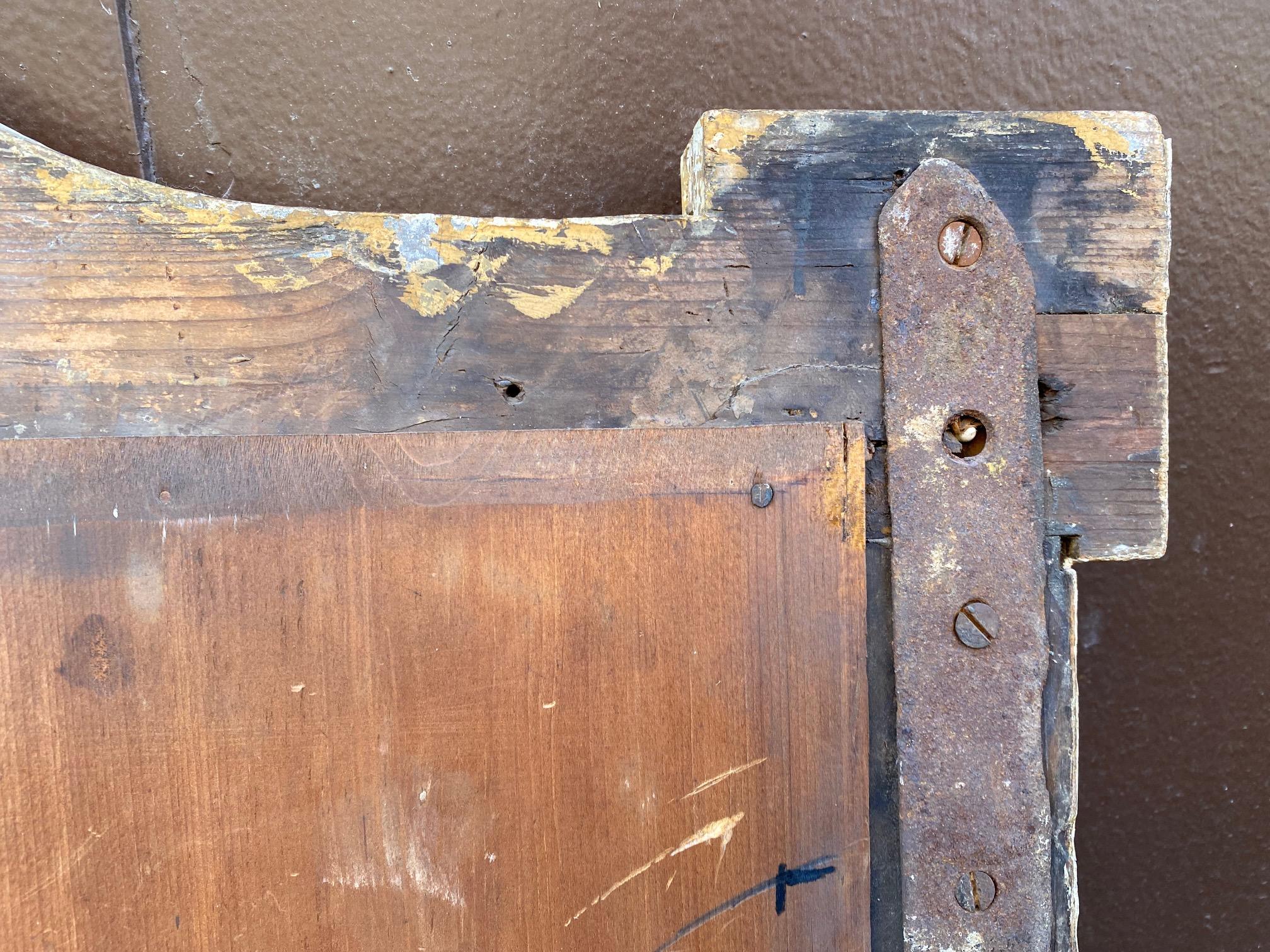 Inglés Georgiano  Espejo sobre repisa de madera dorada en venta 8
