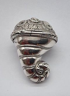 English Georgian hallmarked silver vinaigrette modelled as cornucopia circa 1820