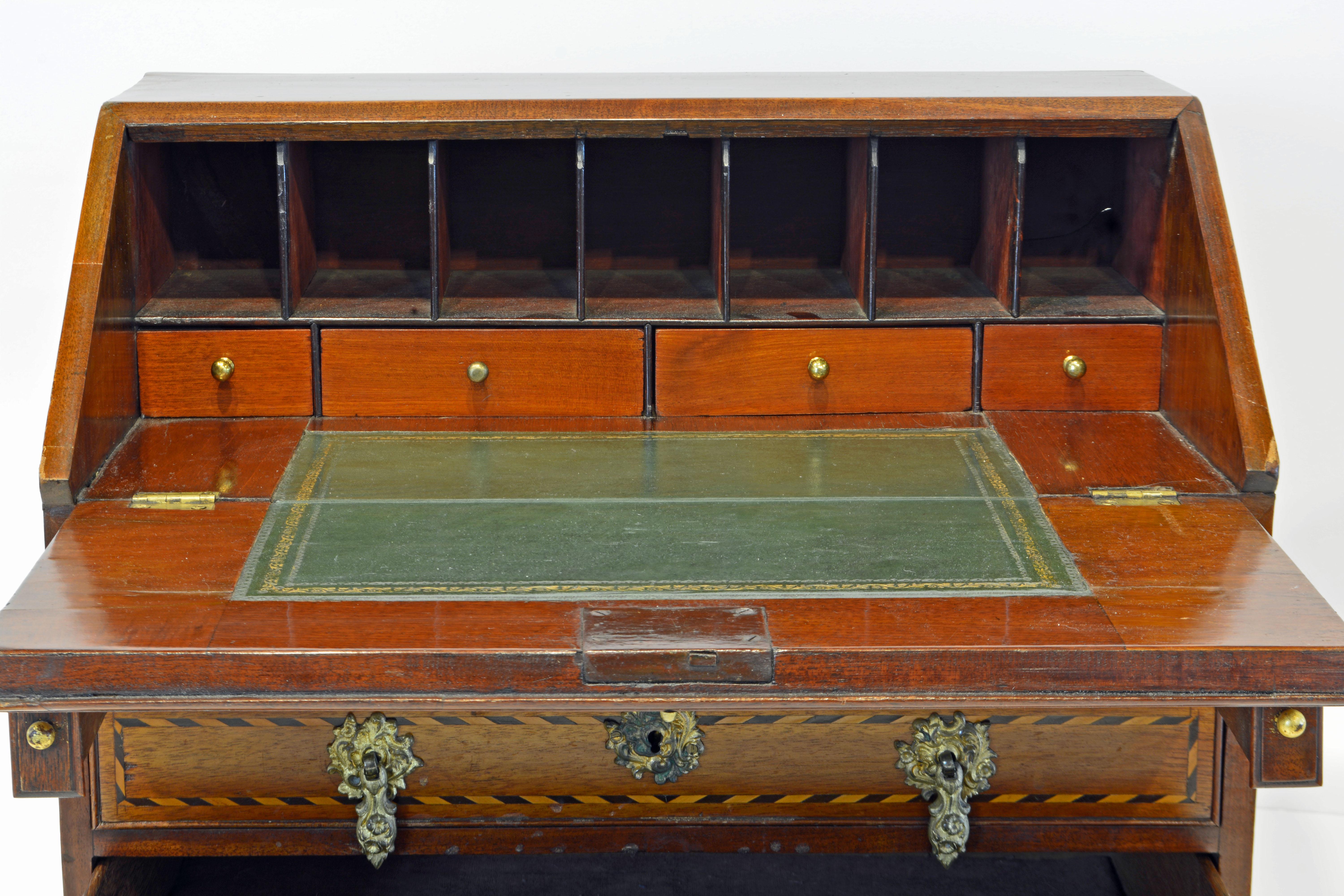 English Georgian Inlaid Mahogany Miniature Slant Front Desk, circa 1830 4